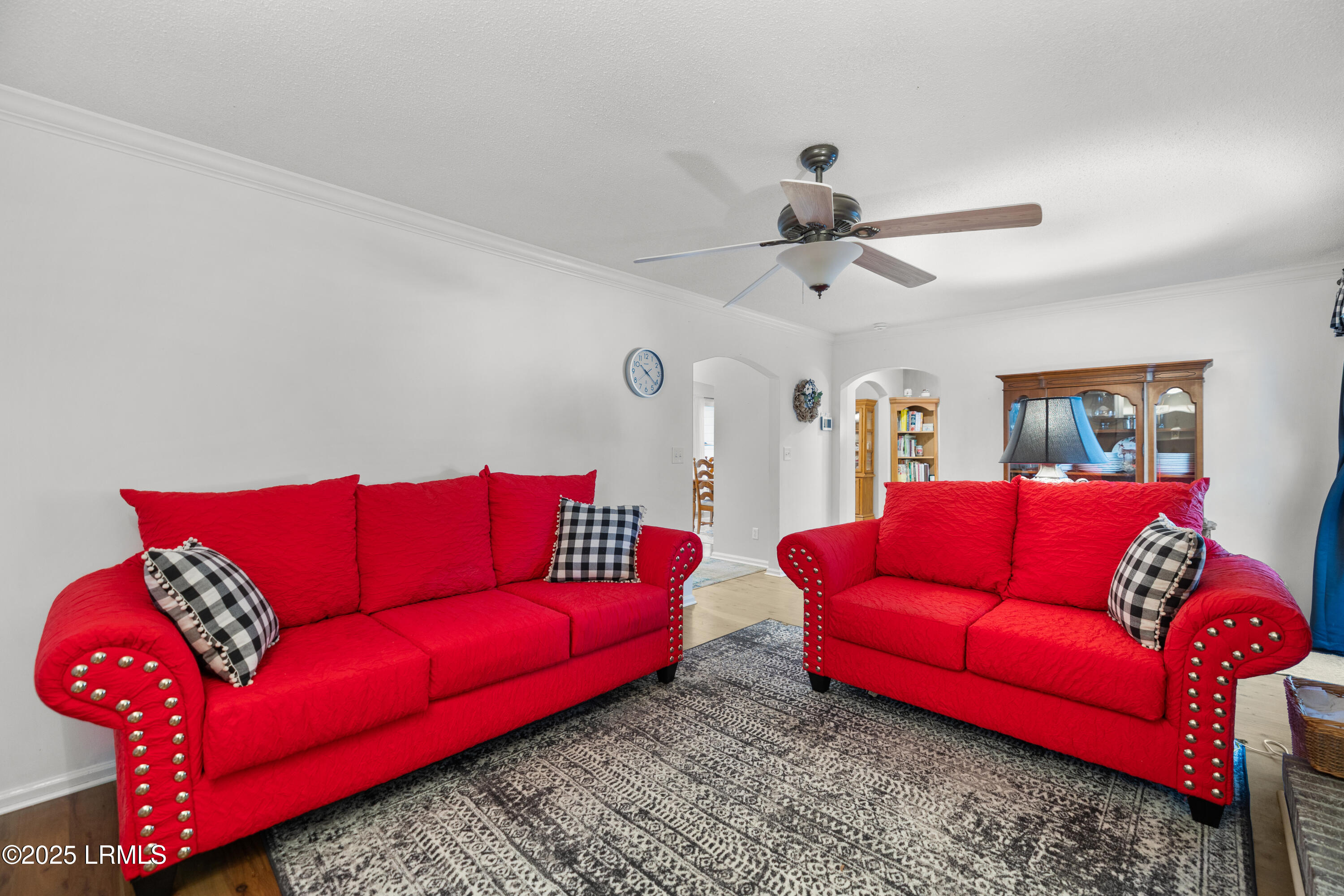 6 Spring Knob Circle