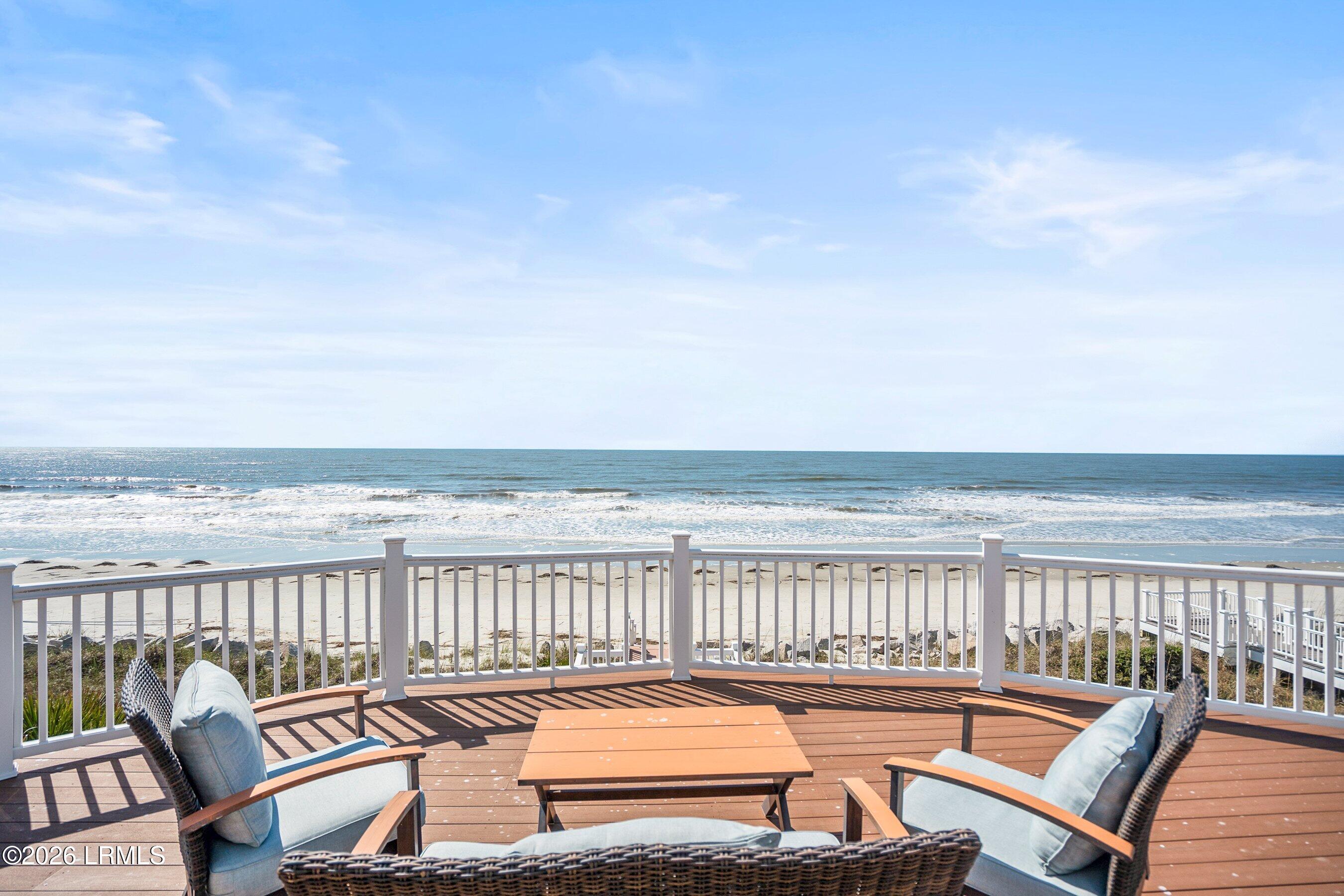 452 Tarpon Boulevard