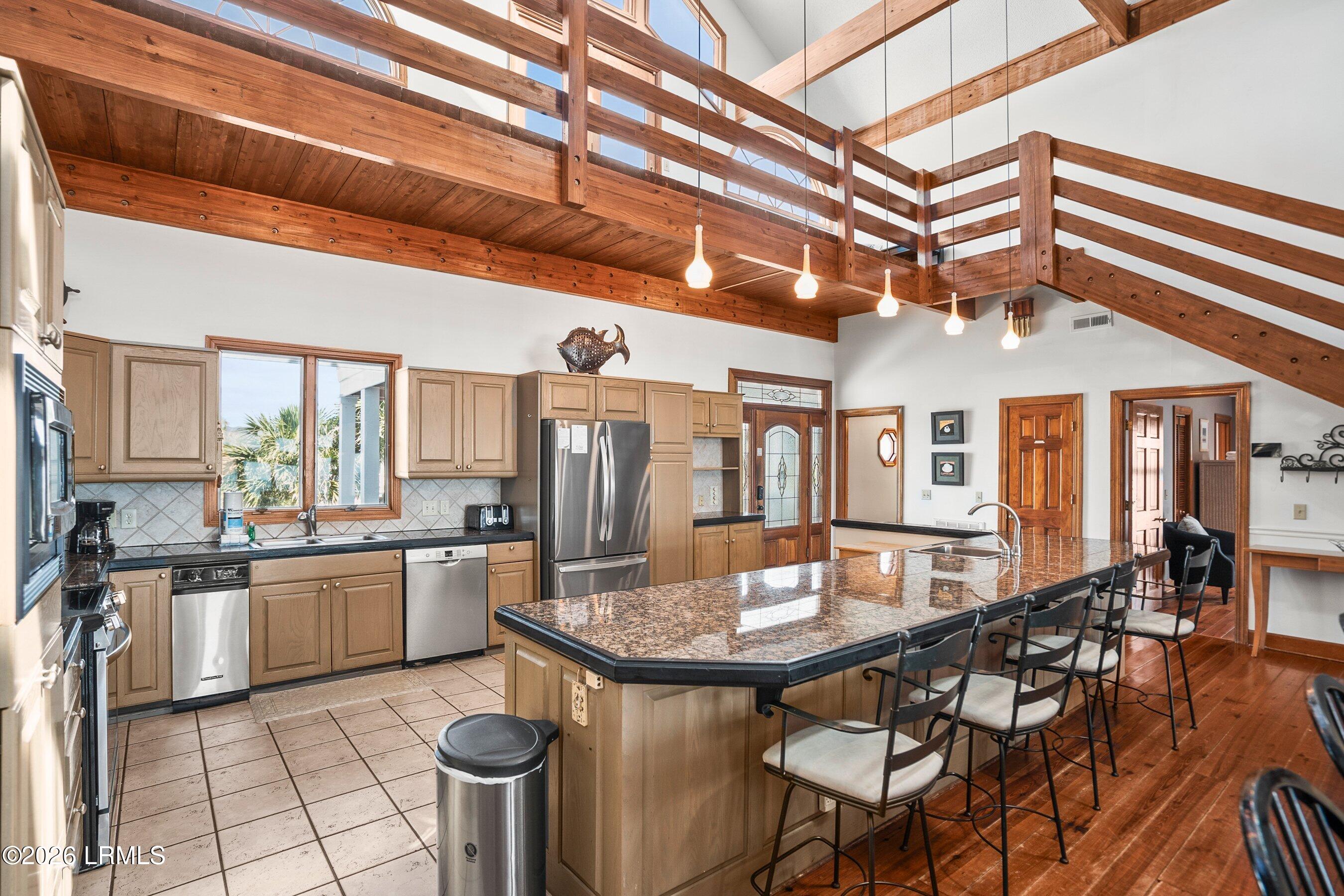 452 Tarpon Boulevard