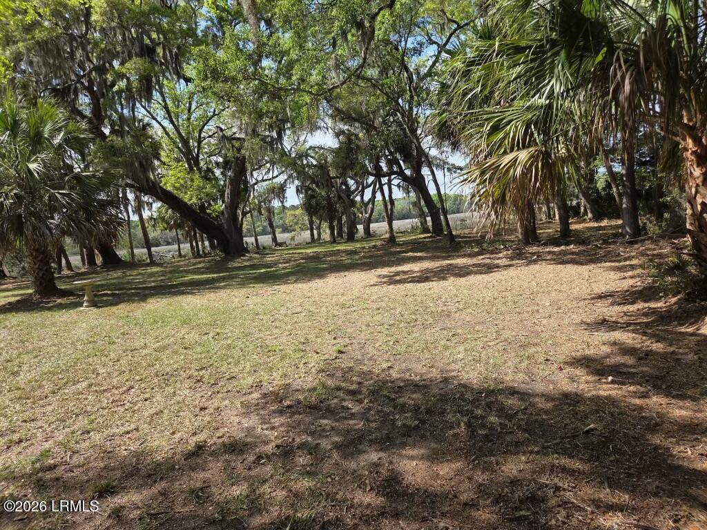 22 Ed And Grant Drive, St. Helena Island