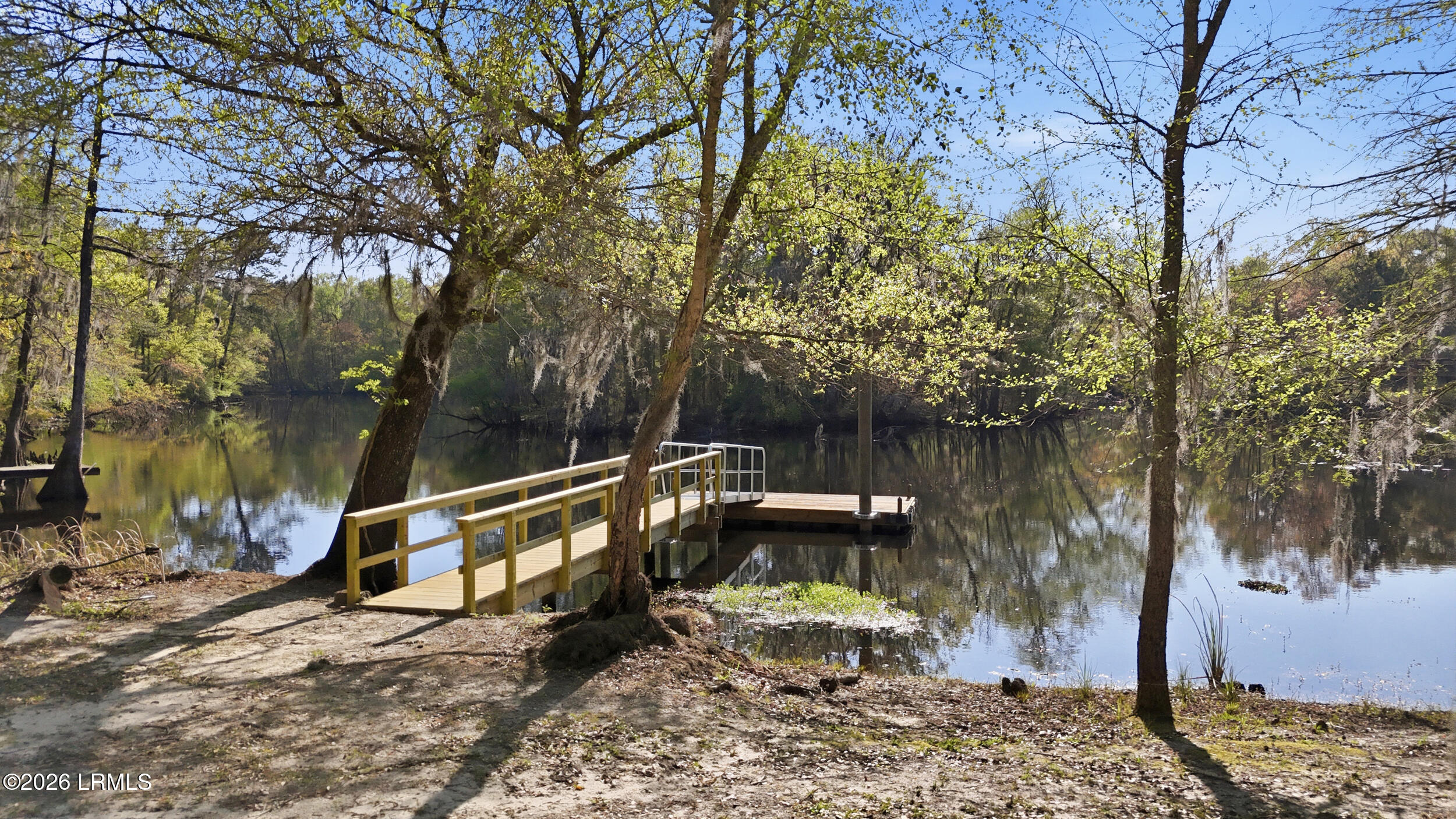 16703 Hendersonville Highway