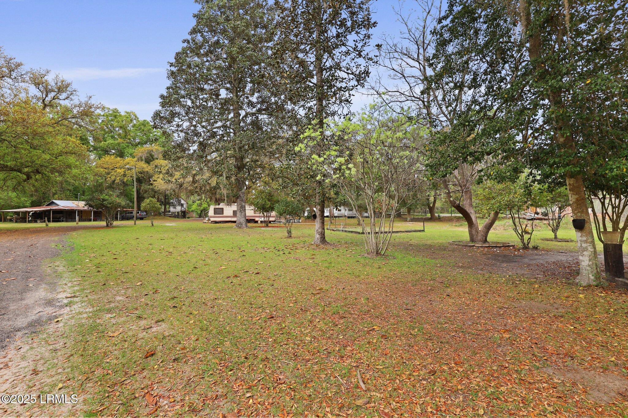 16703 Hendersonville Highway