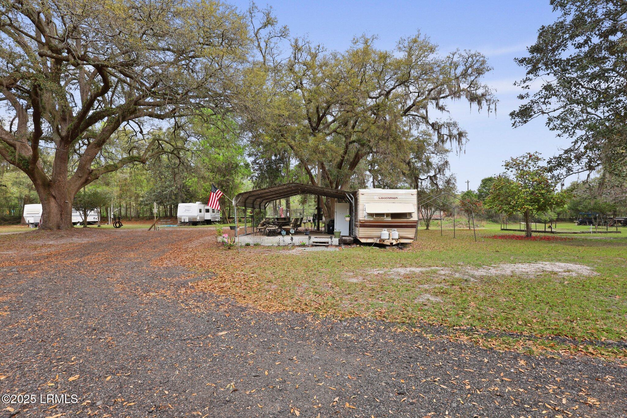 16703 Hendersonville Highway