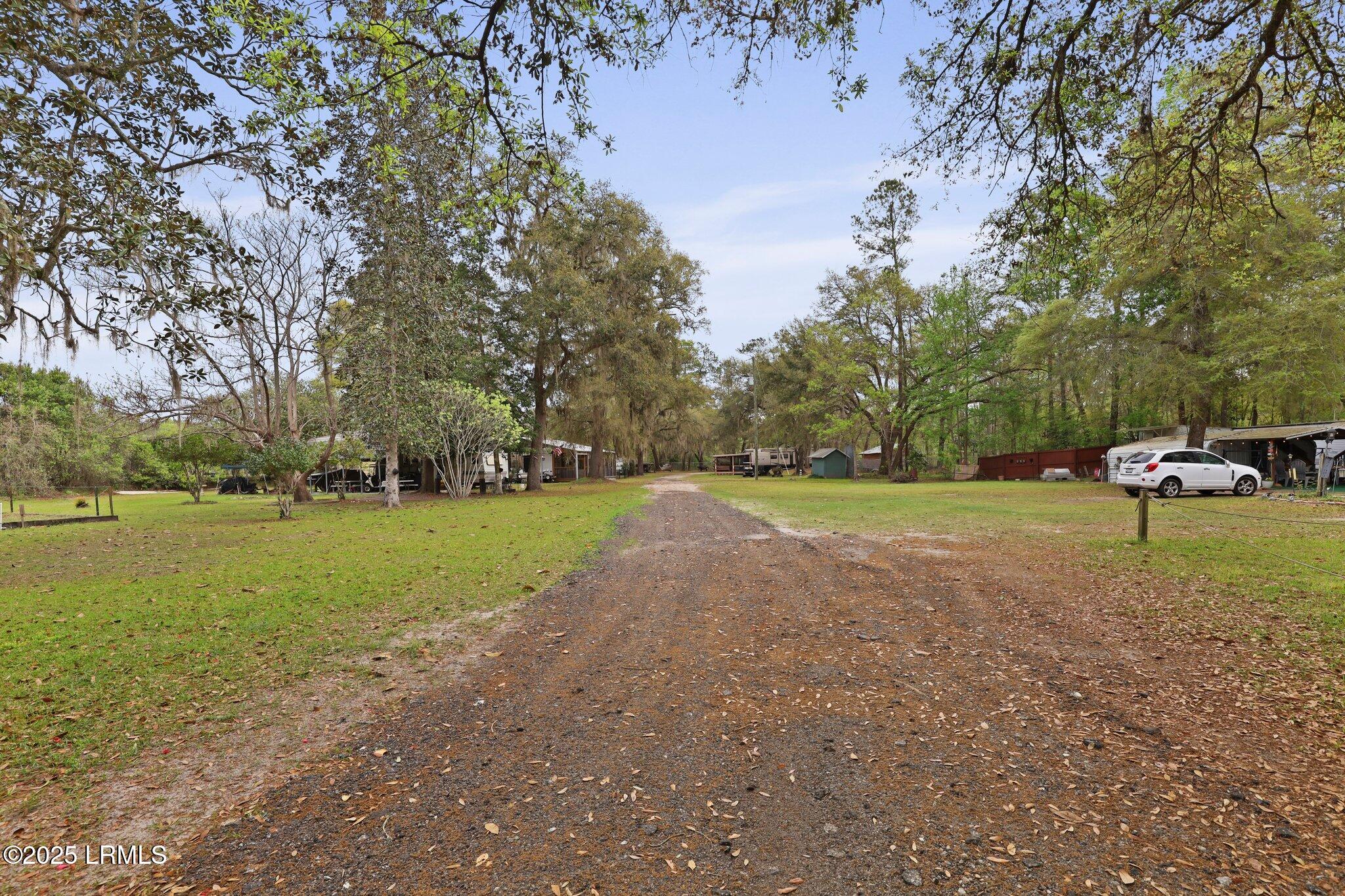 16703 Hendersonville Highway