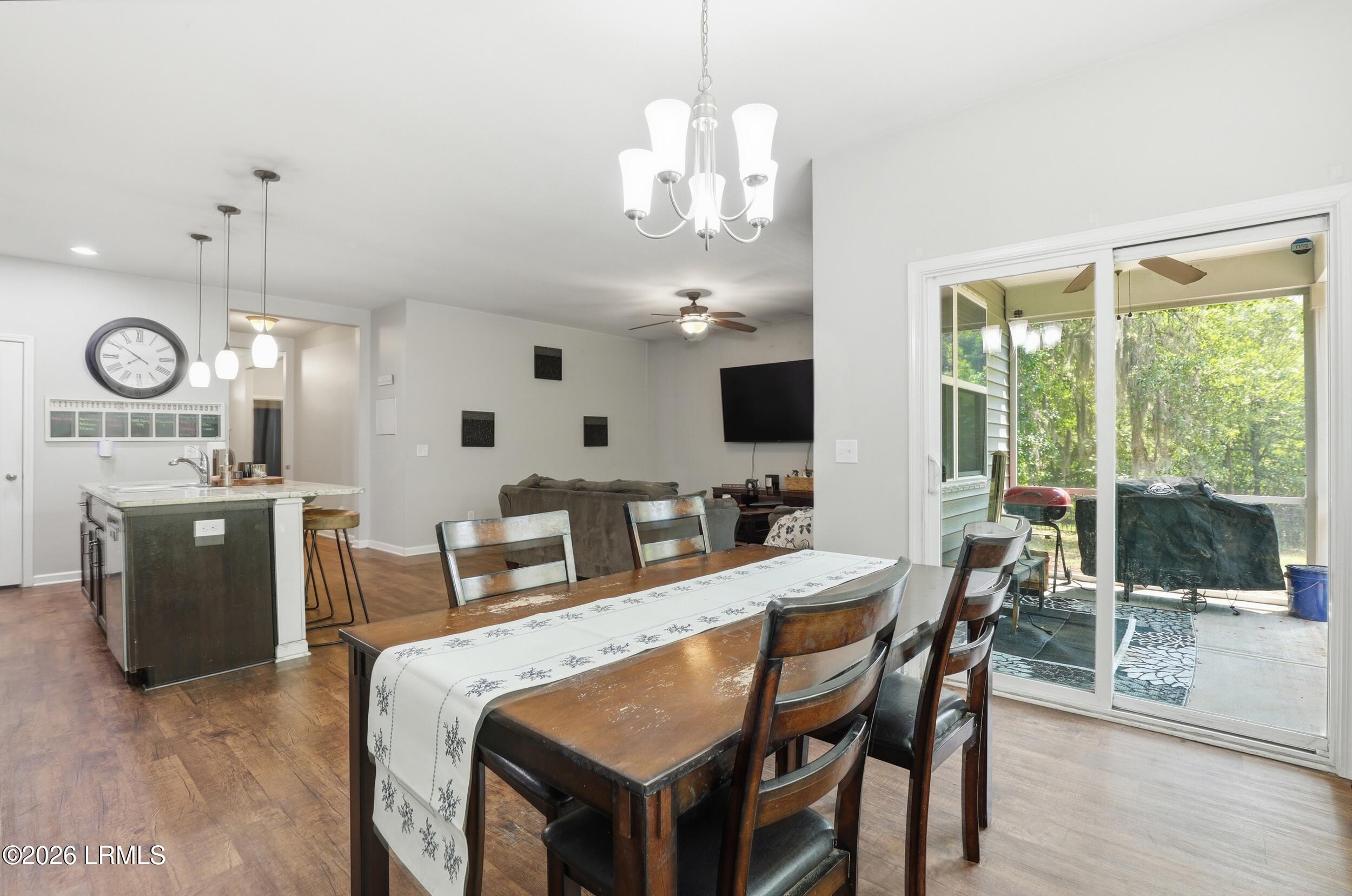 4864 Breeze Way, Lady's Island