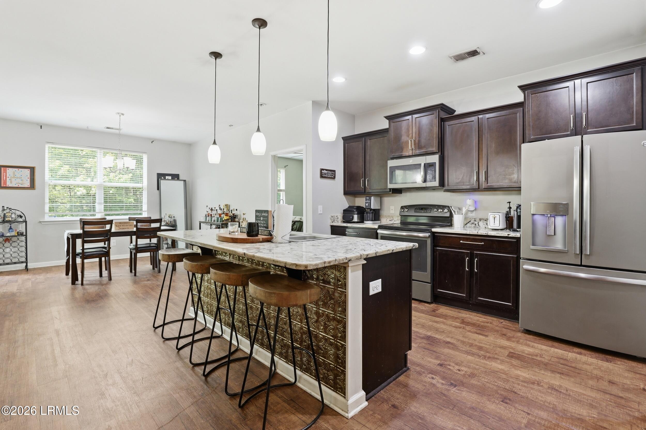 4864 Breeze Way, Lady's Island