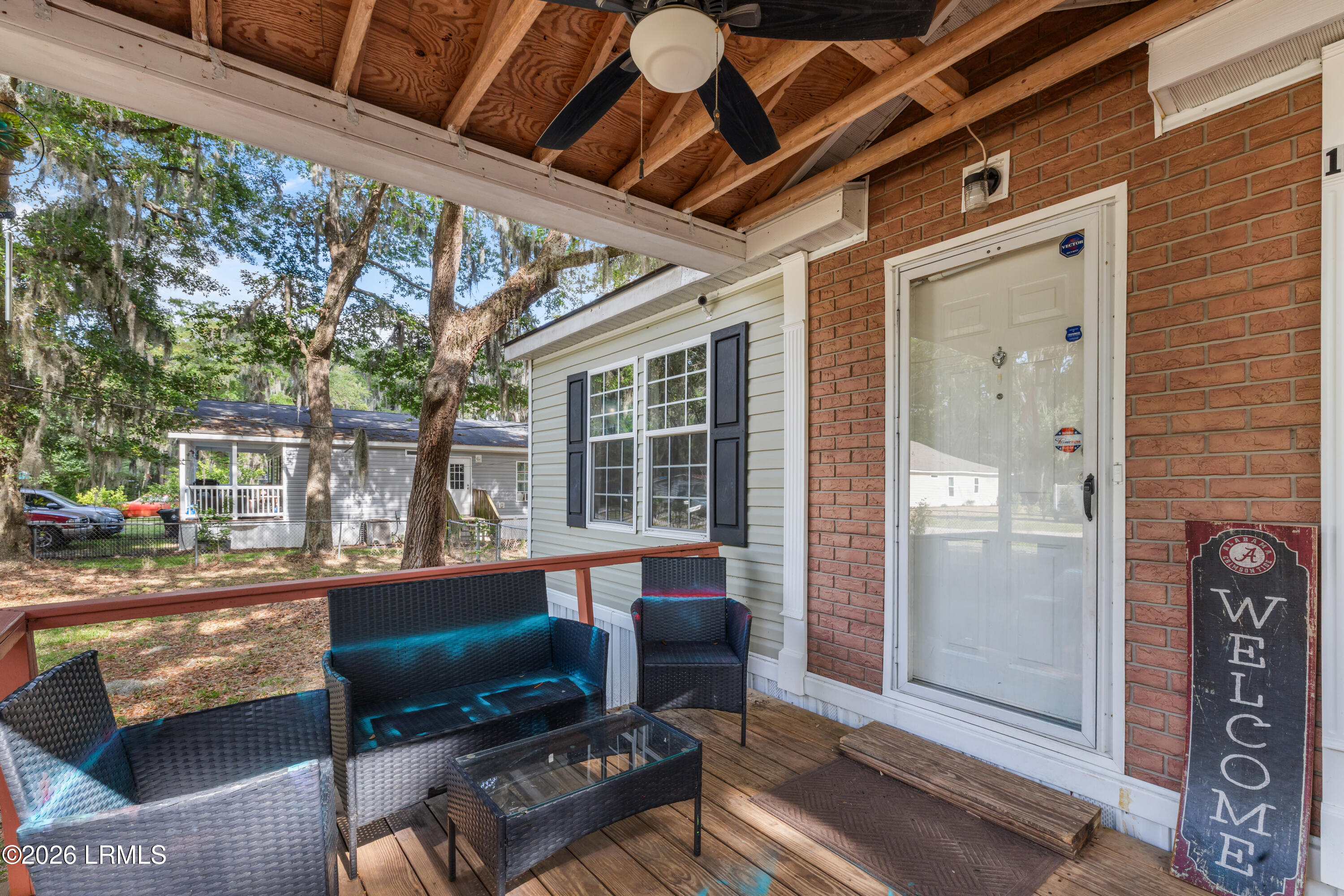 122 Bonaire Circle S