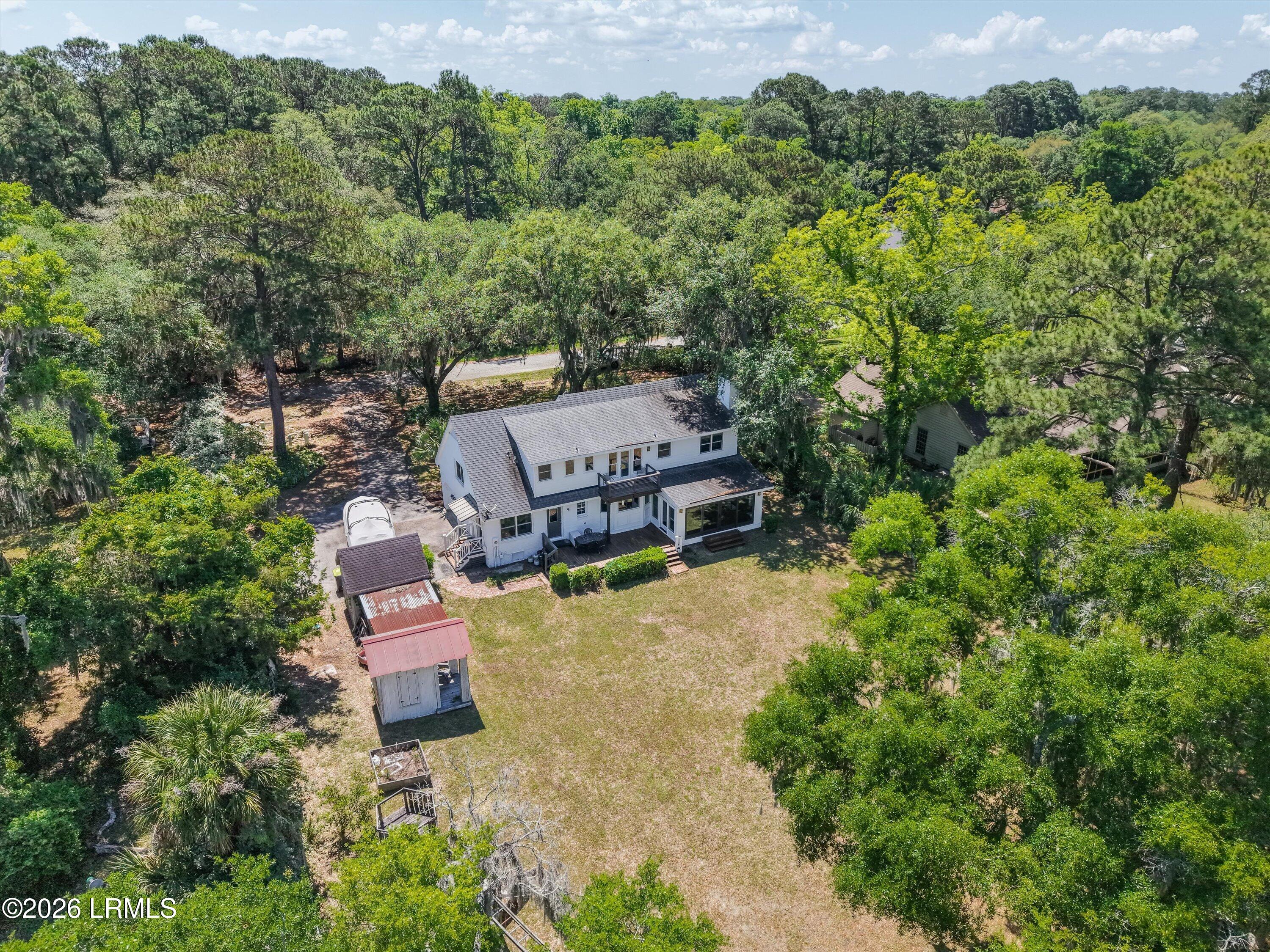 12 Riverfront Place