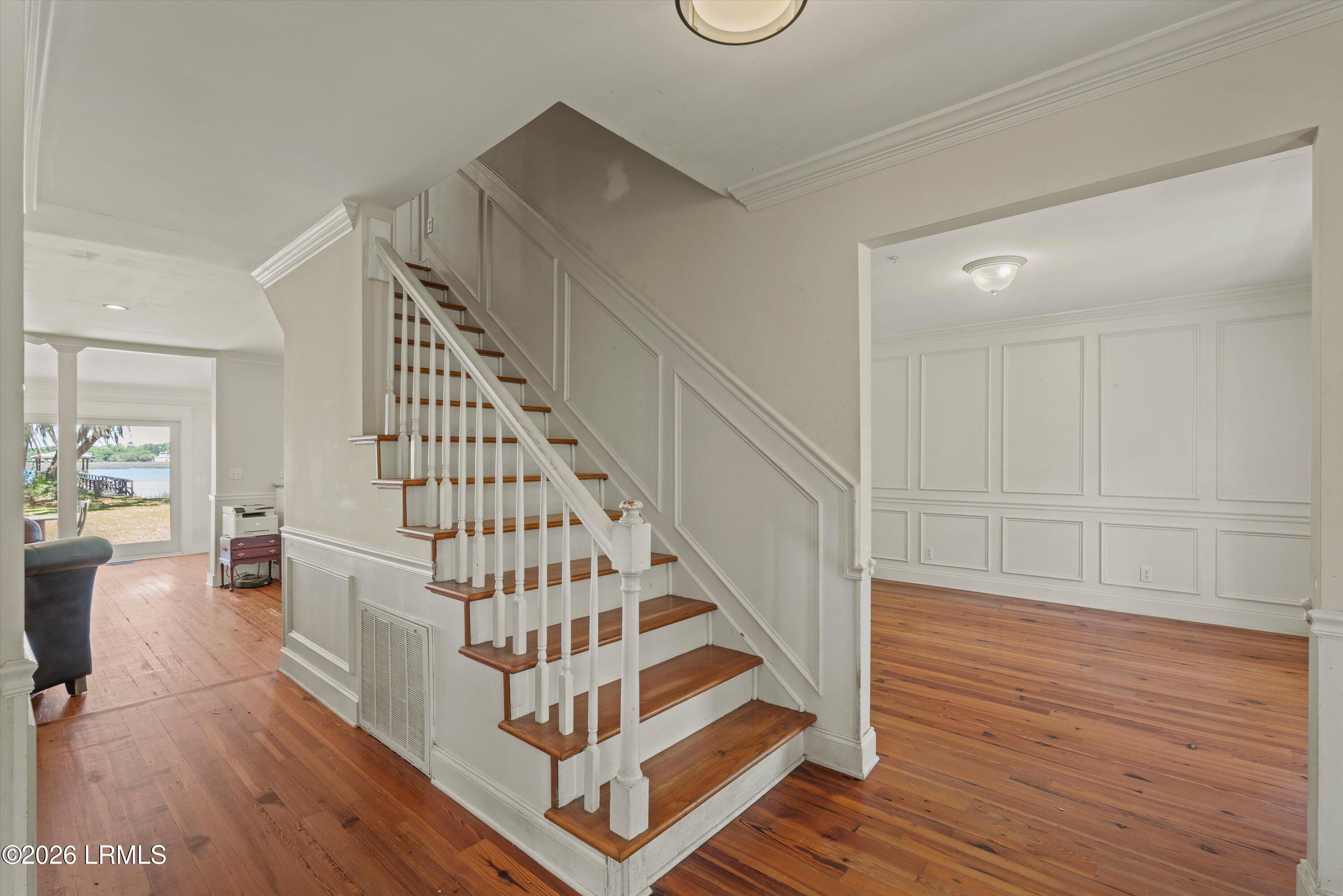12 Riverfront Place