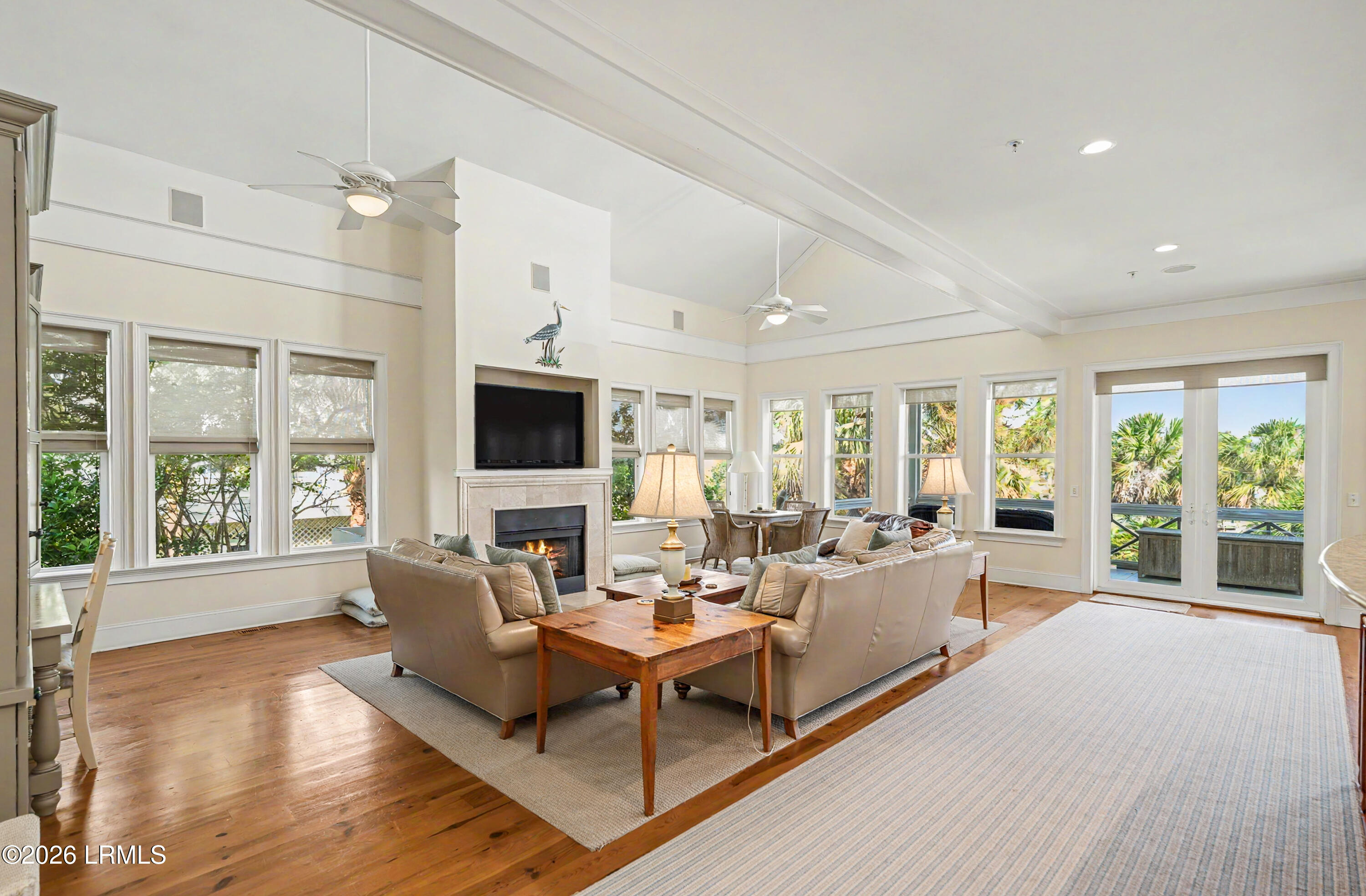 455 Tarpon Boulevard