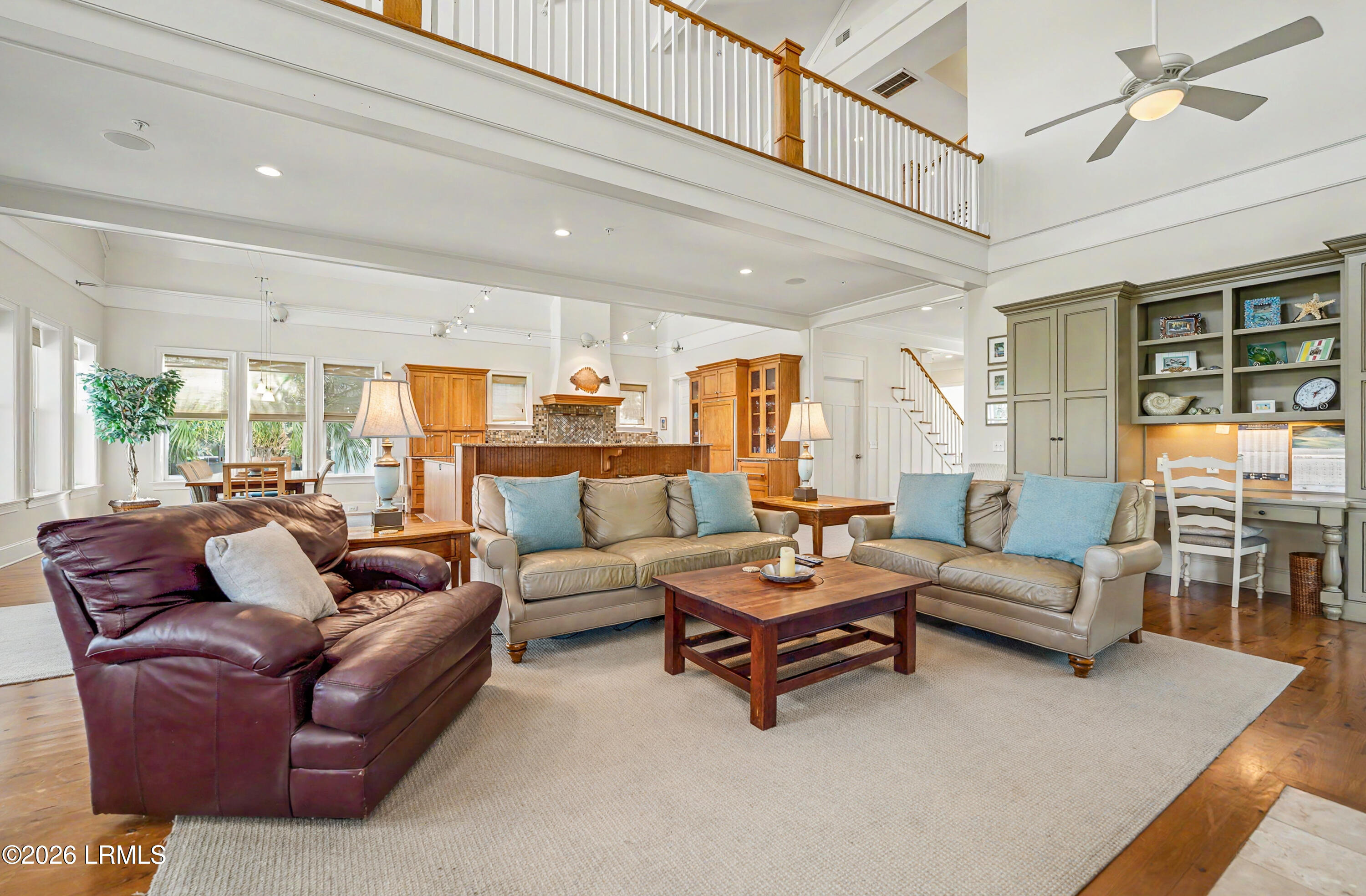 455 Tarpon Boulevard