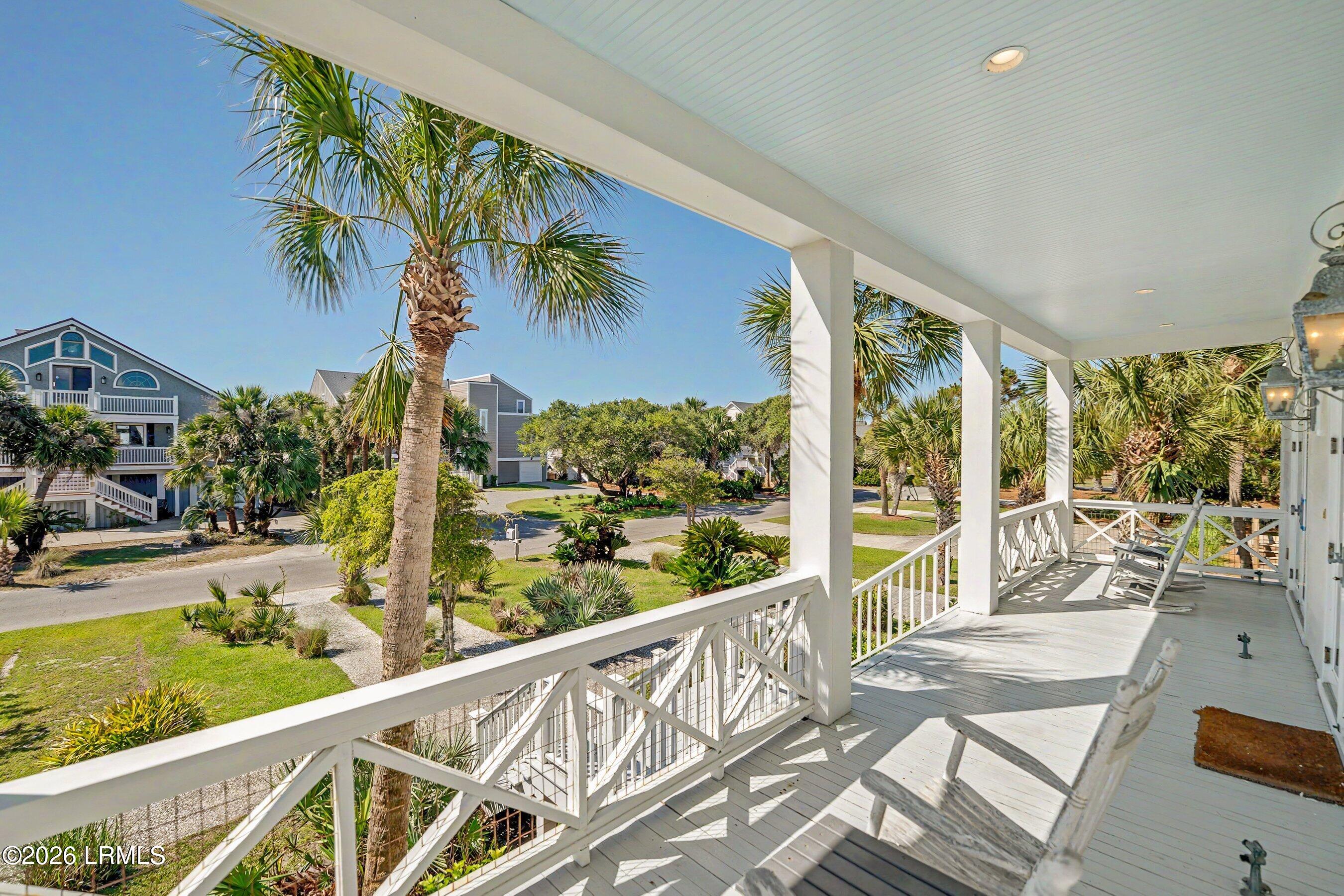 455 Tarpon Boulevard