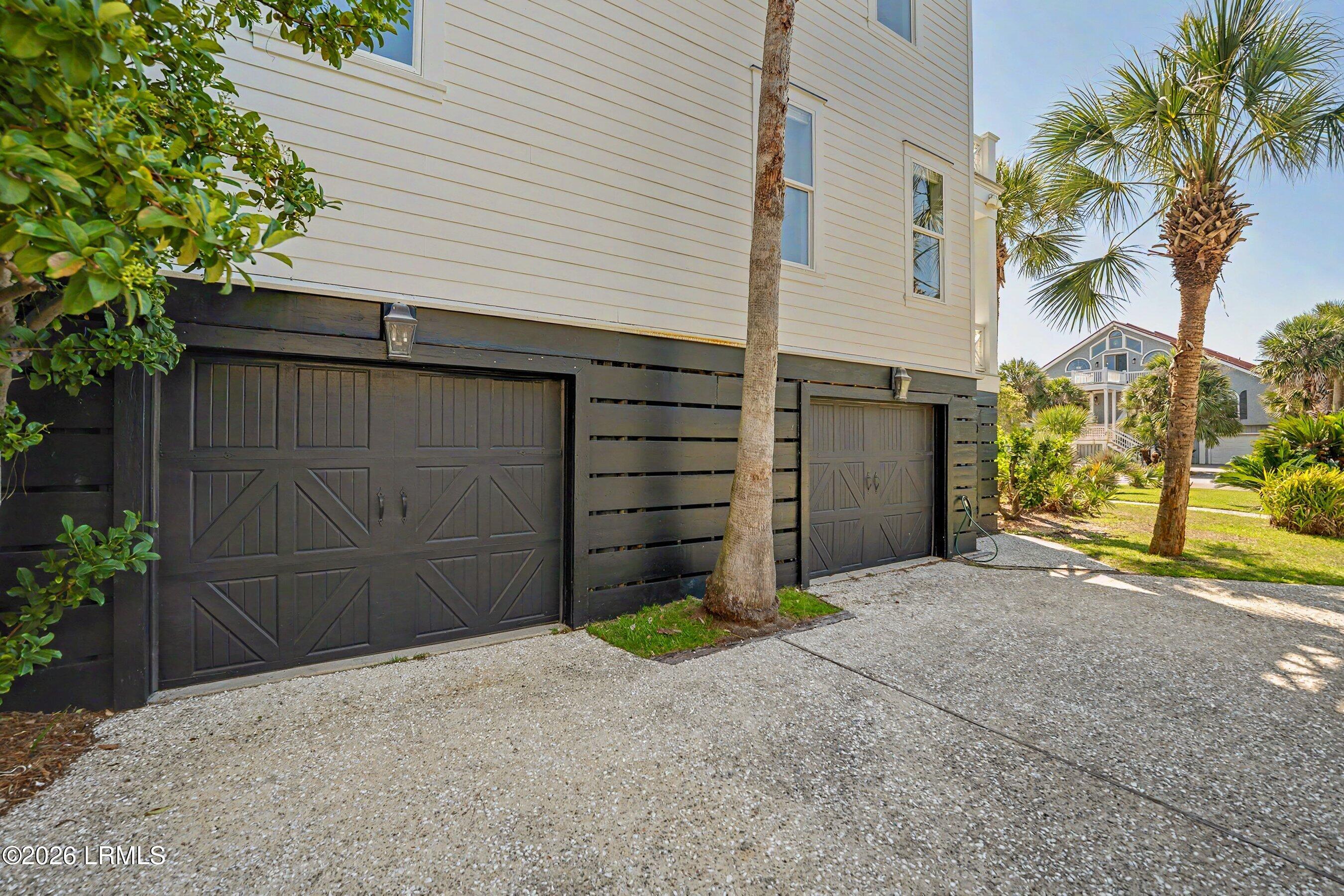 455 Tarpon Boulevard