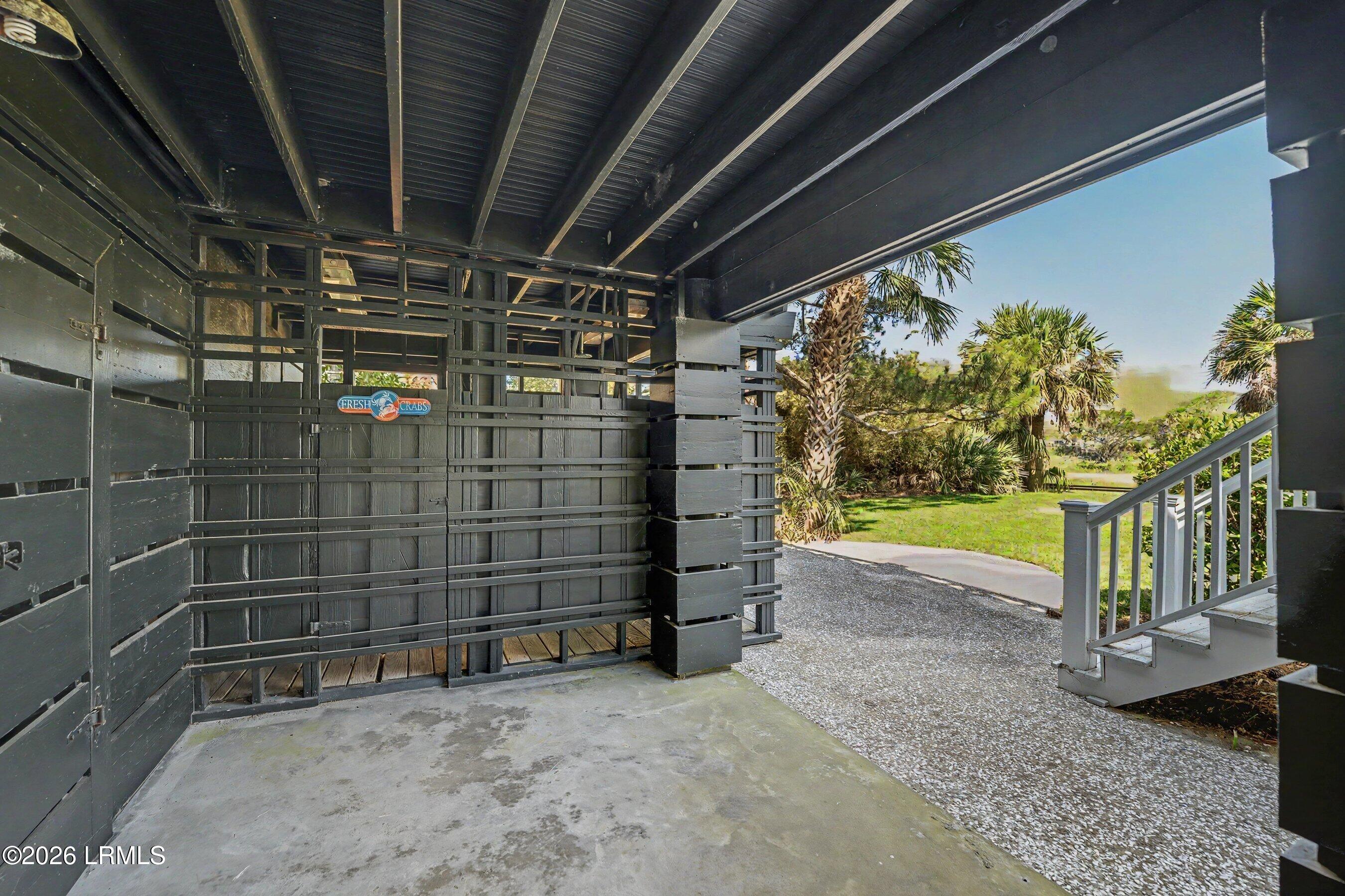 455 Tarpon Boulevard