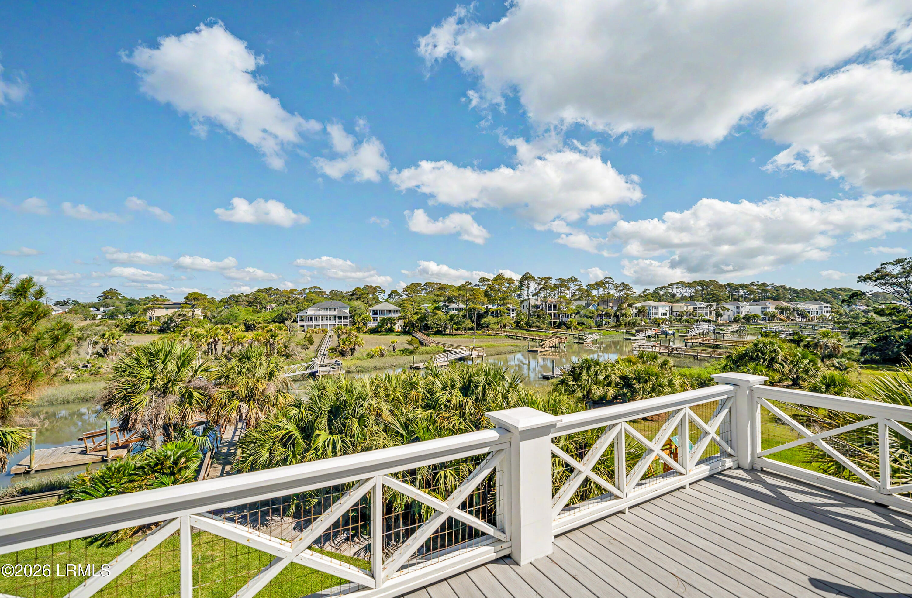 455 Tarpon Boulevard
