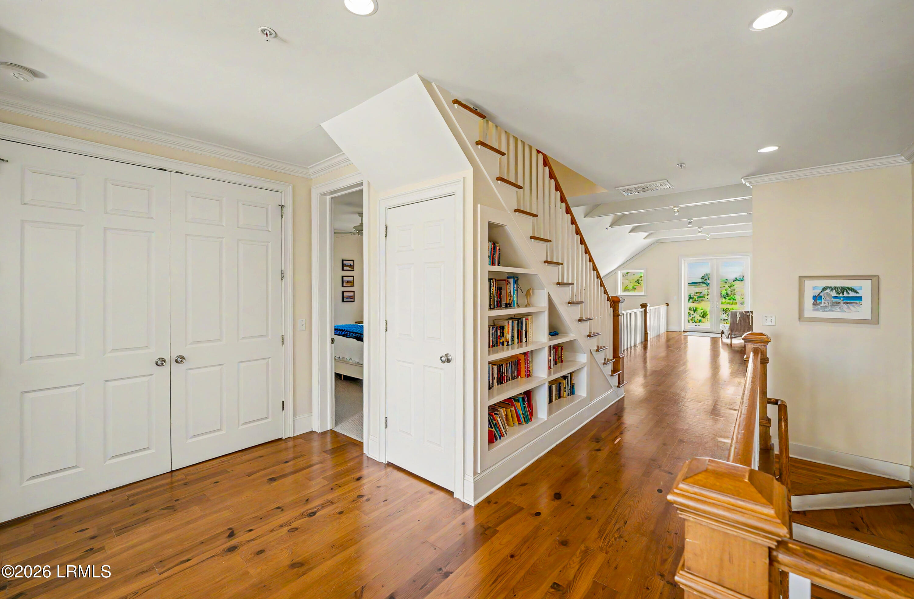 455 Tarpon Boulevard