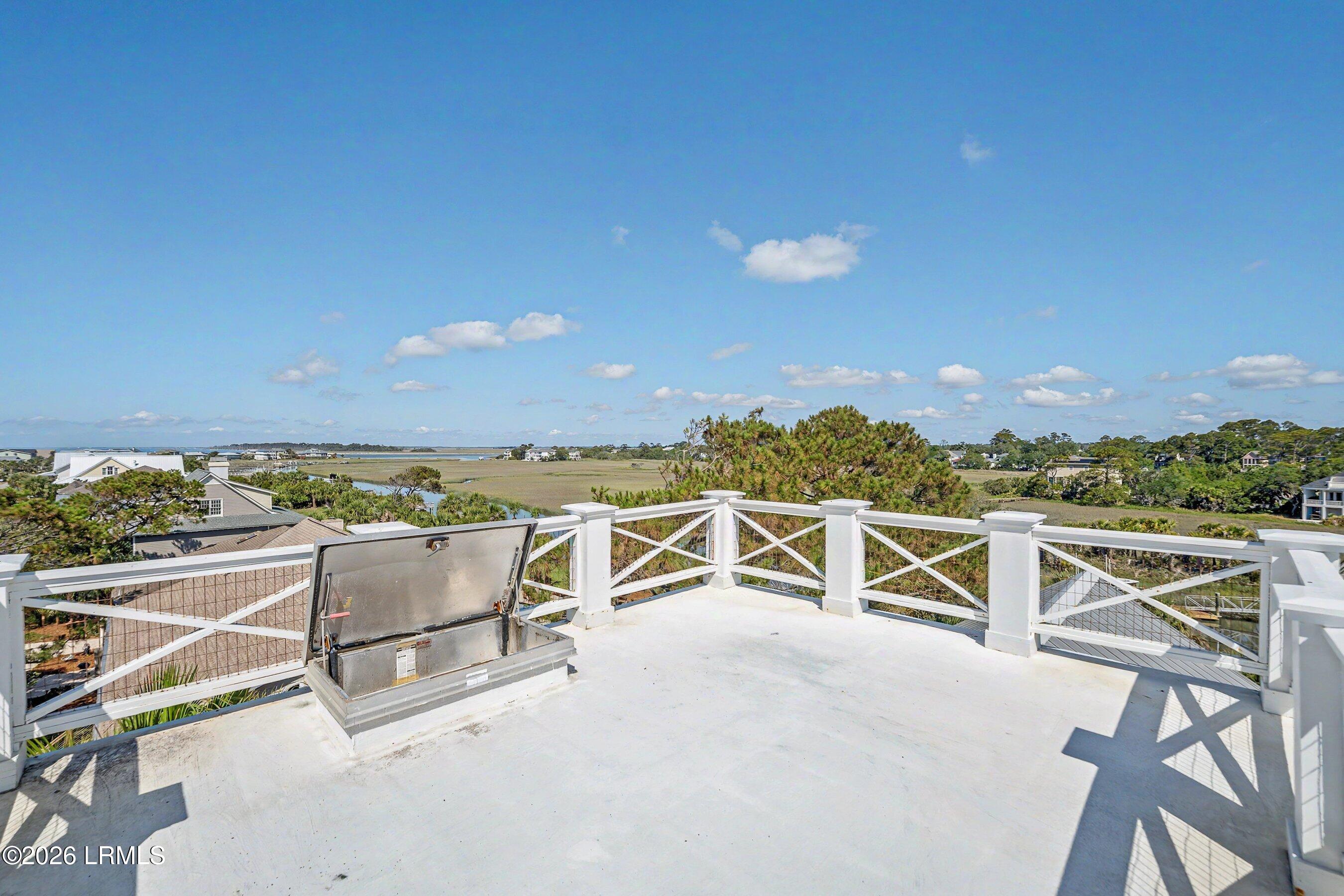 455 Tarpon Boulevard
