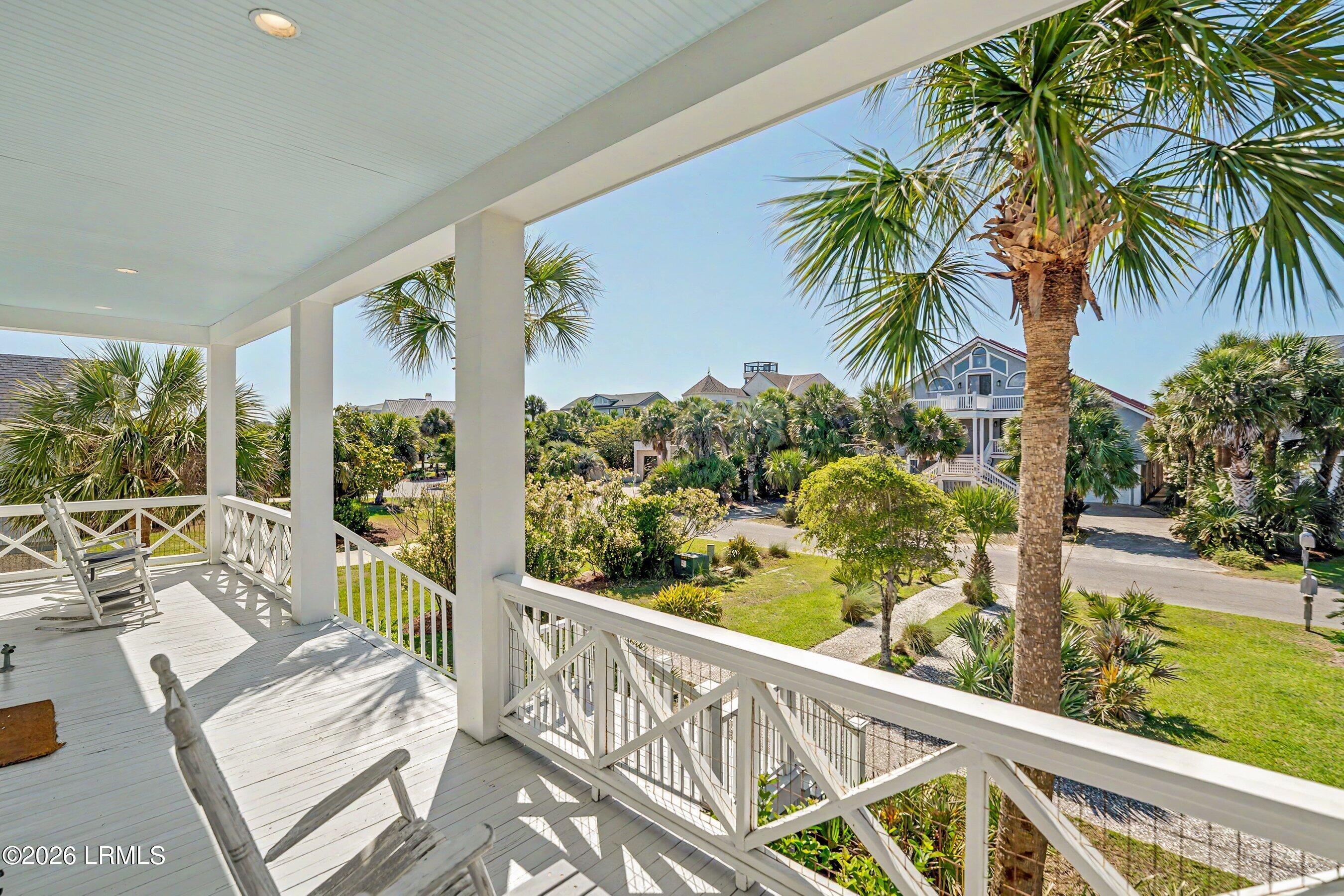 455 Tarpon Boulevard
