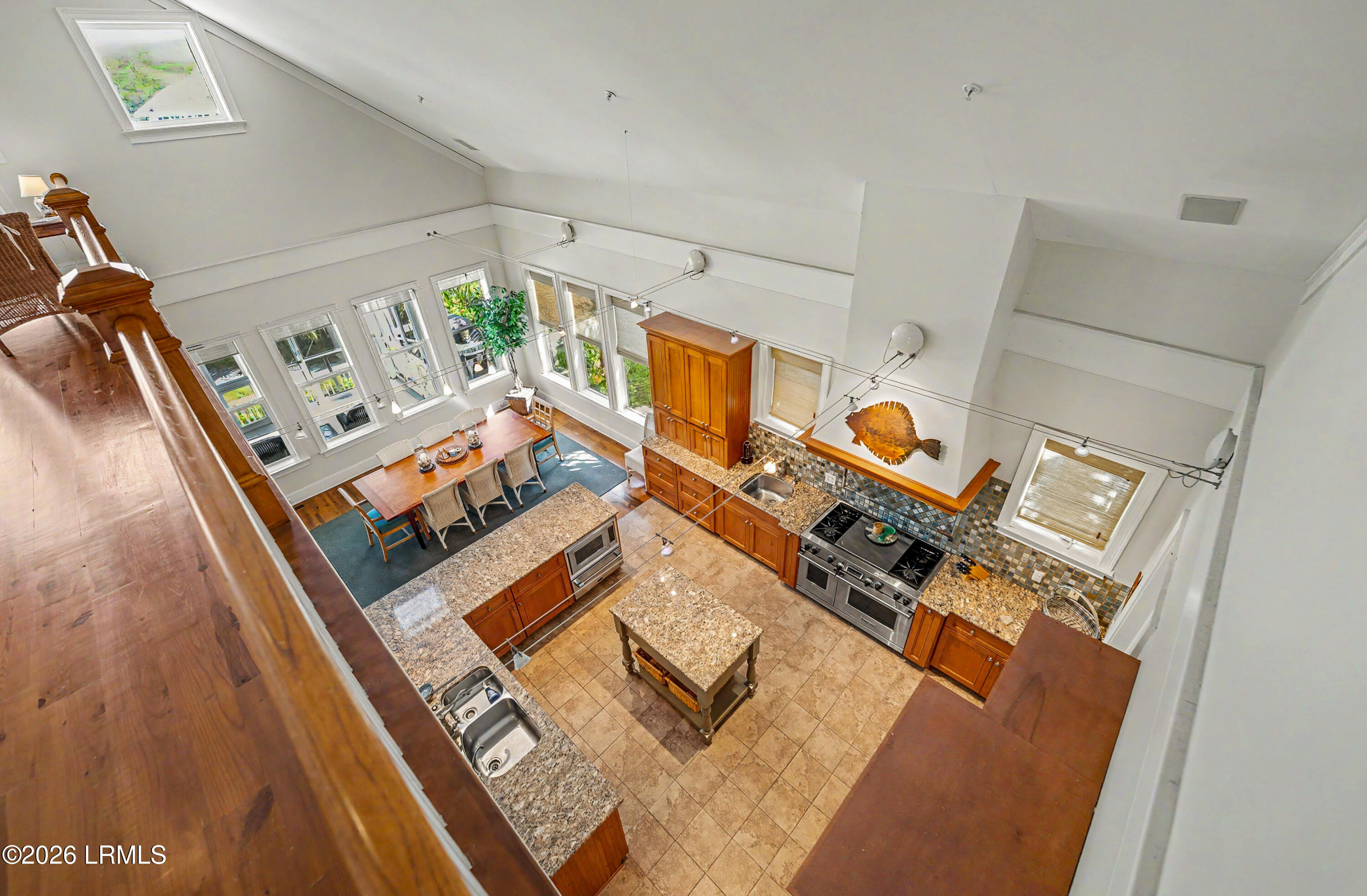 455 Tarpon Boulevard