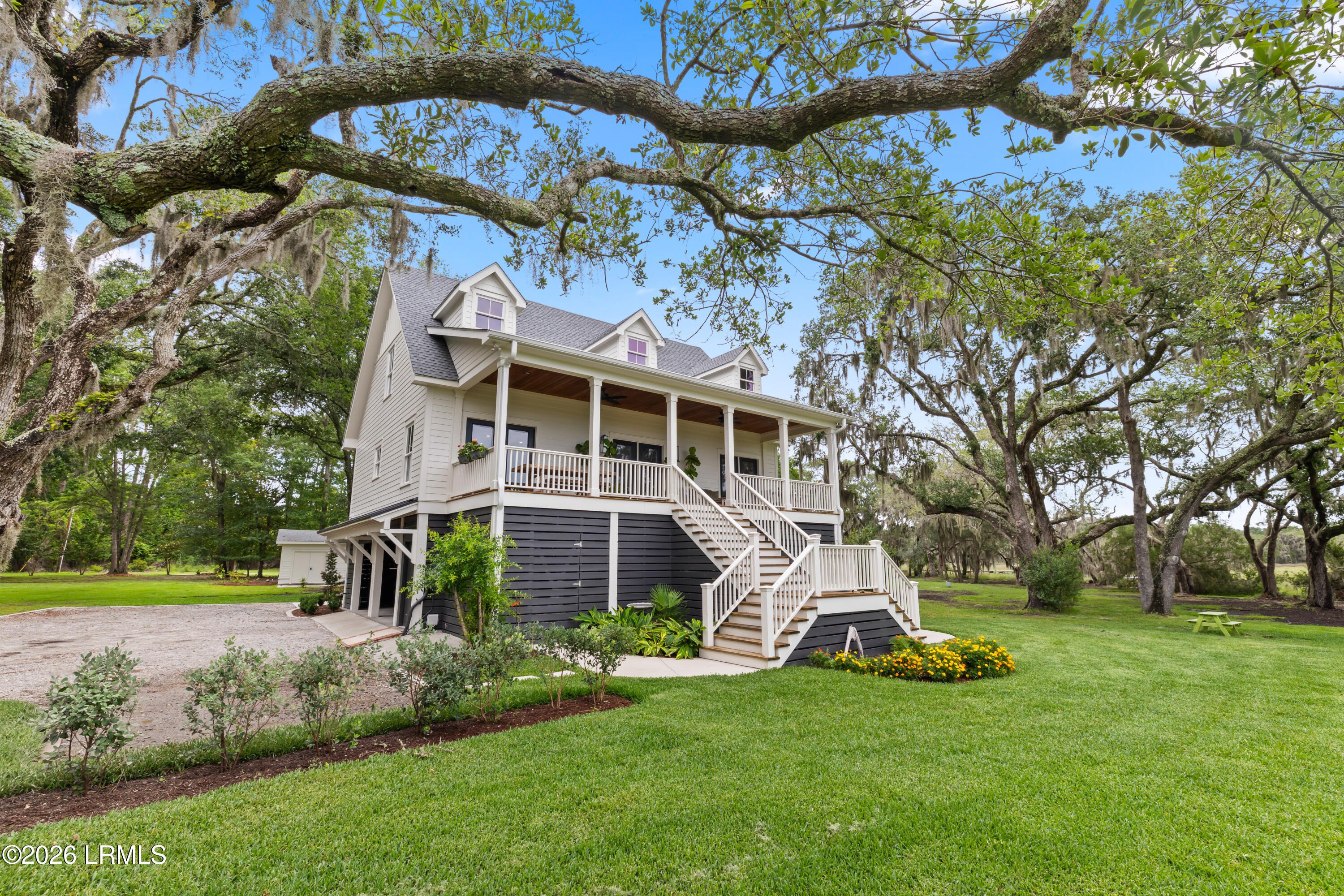 63 Adams Circle