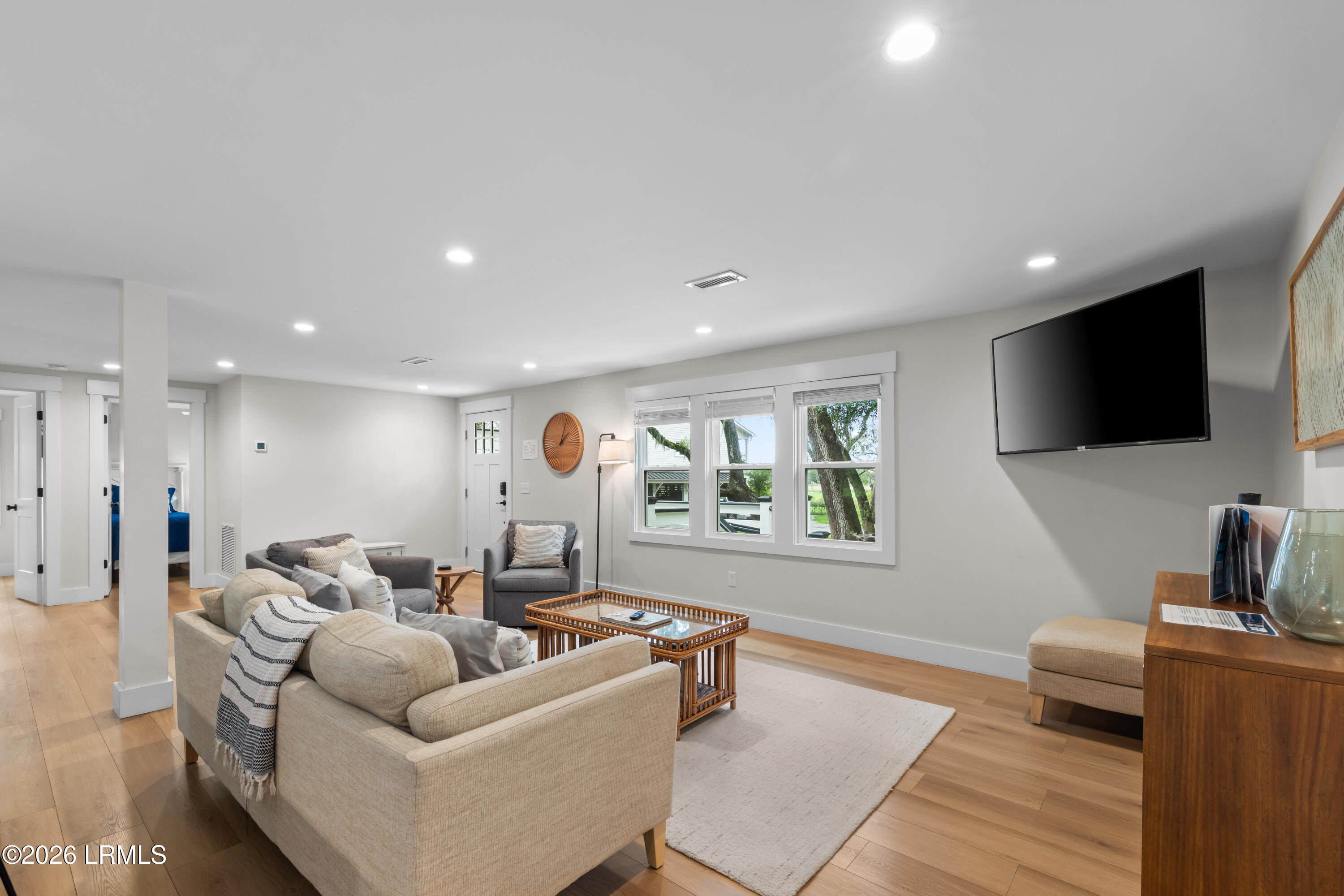 63 Adams Circle