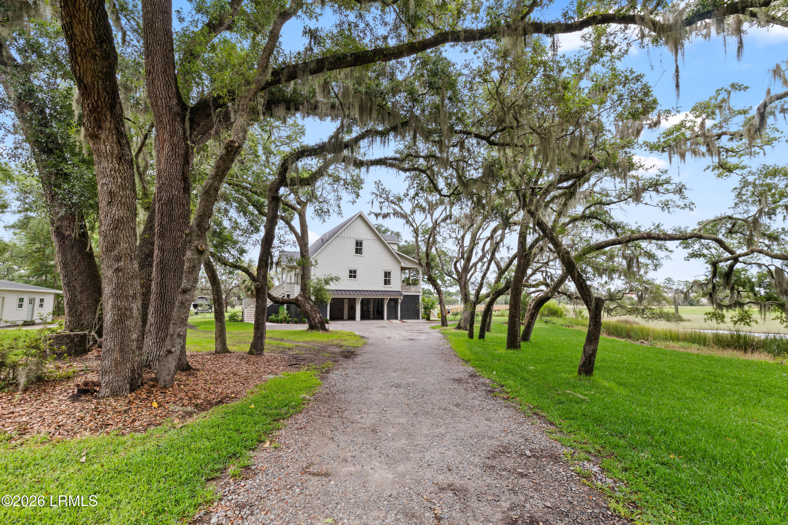 63 Adams Circle