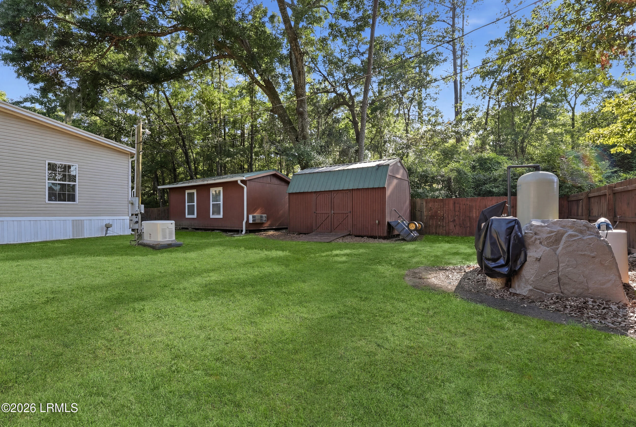 25 Billy Hill Road