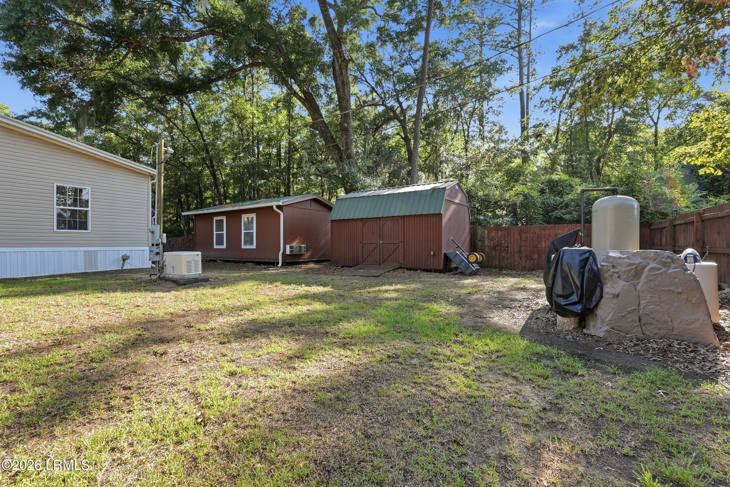 25 Billy Hill Road