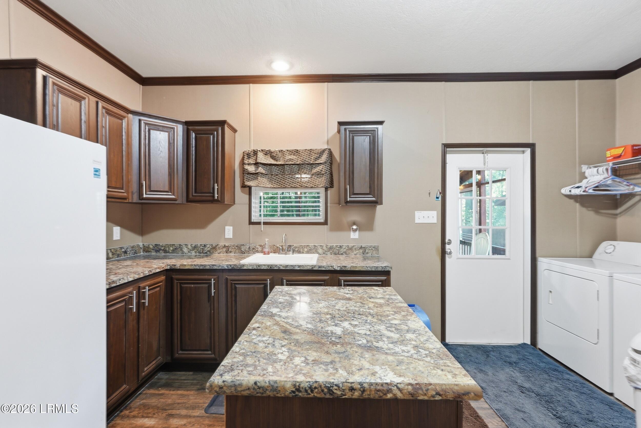 25 Billy Hill Road