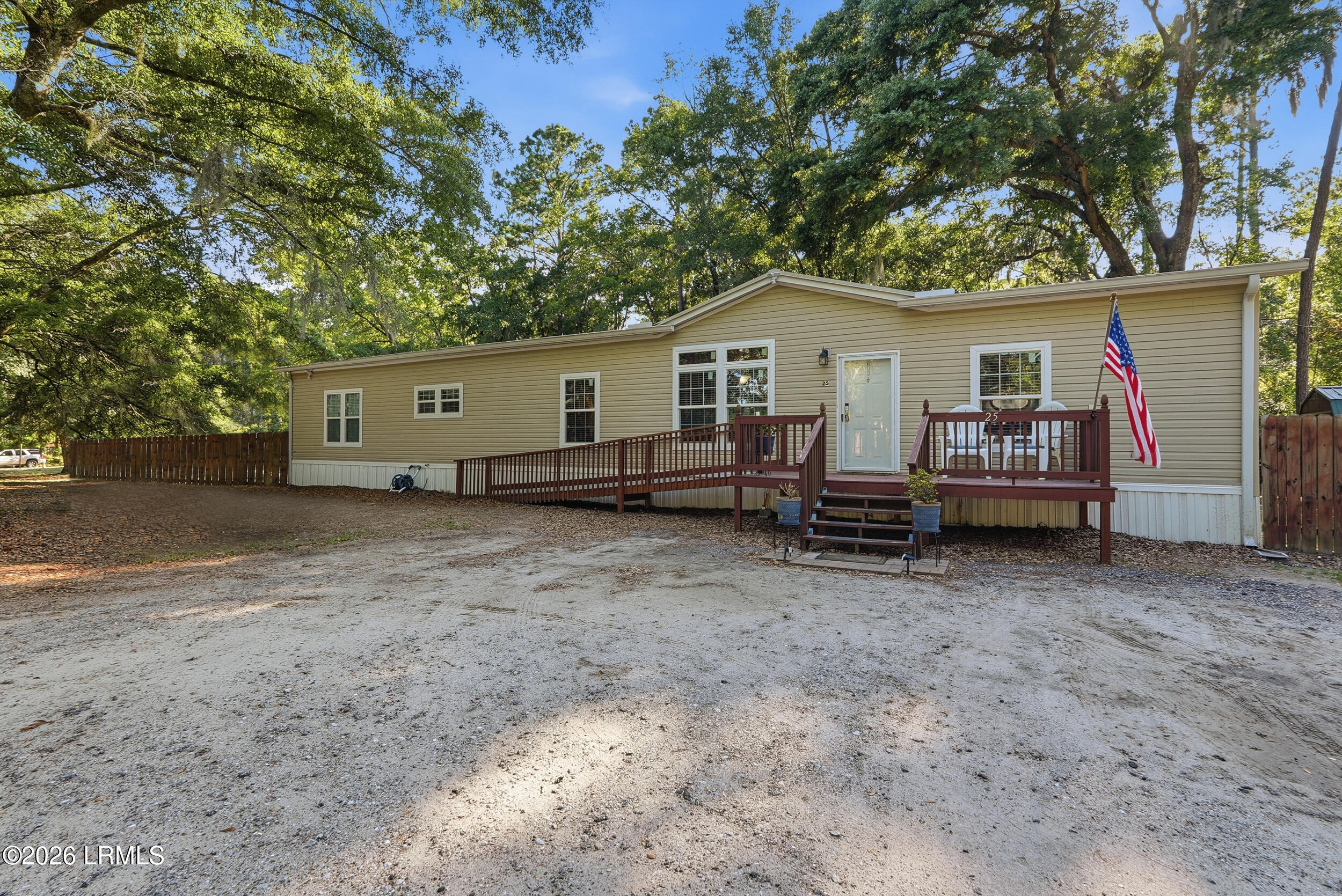 25 Billy Hill Road