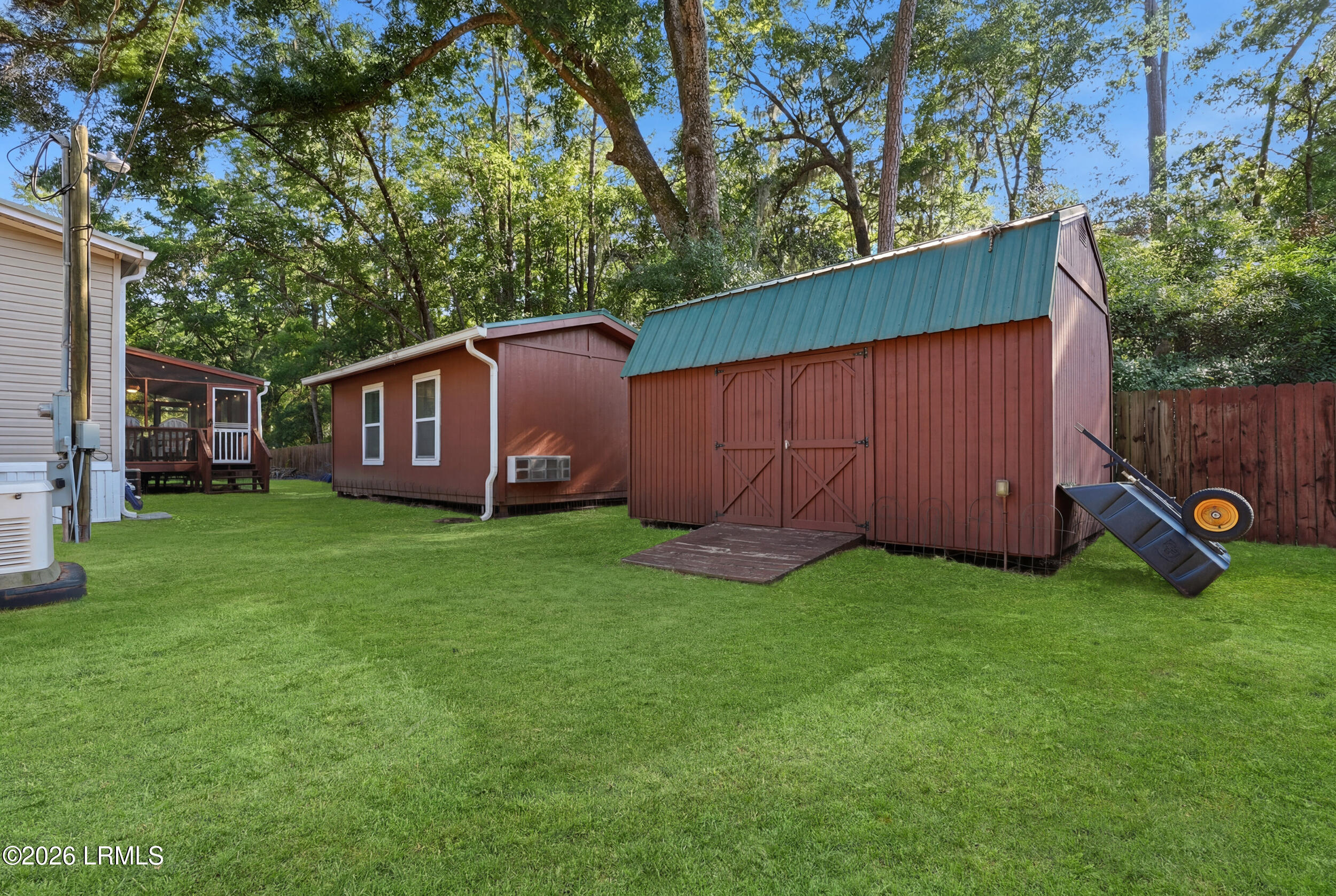 25 Billy Hill Road