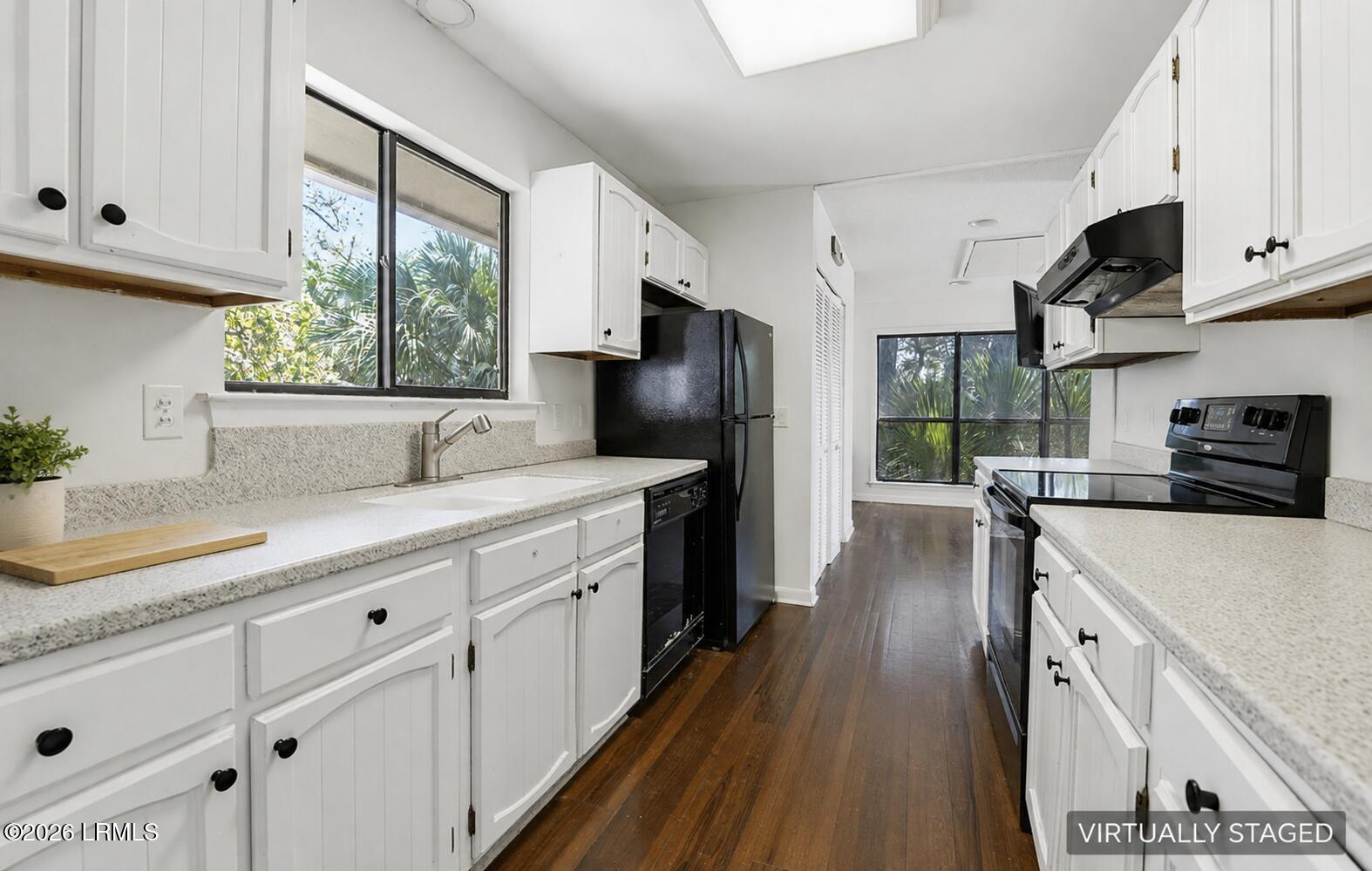 868 Sabal Court