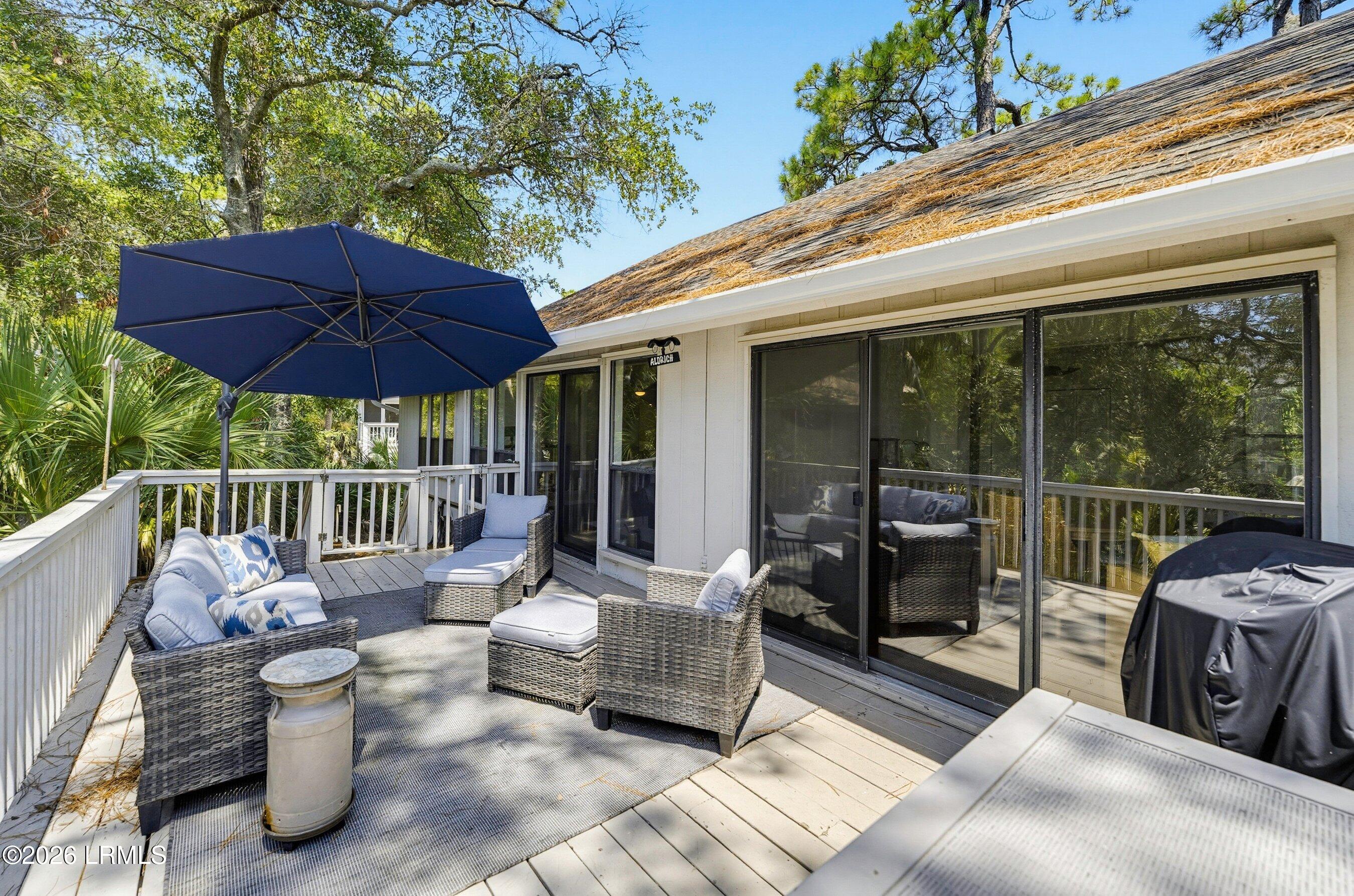 868 Sabal Court