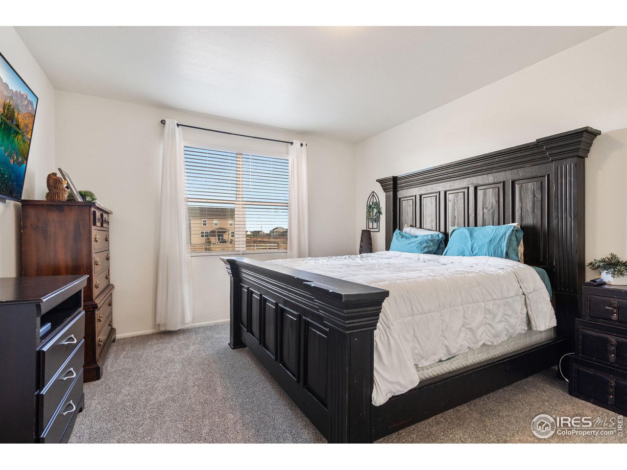 909 Camberly Dr
