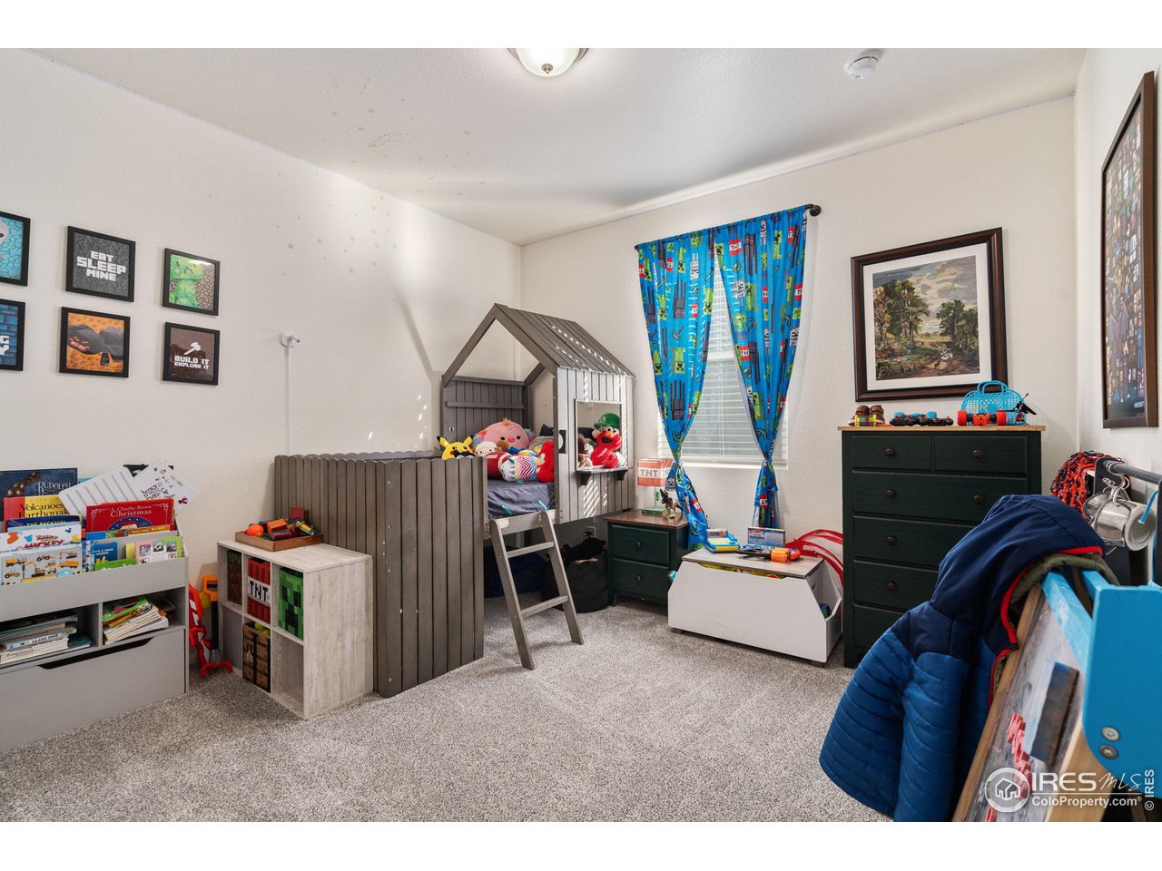 909 Camberly Dr