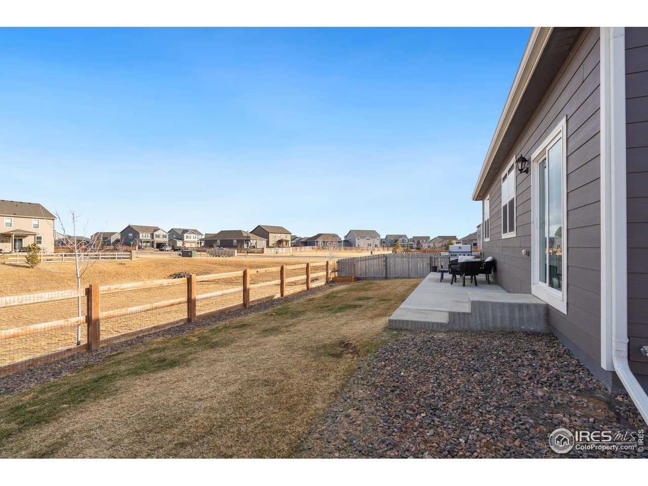 909 Camberly Dr