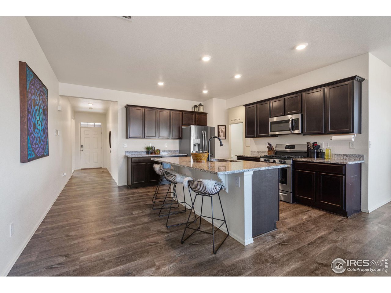 909 Camberly Dr