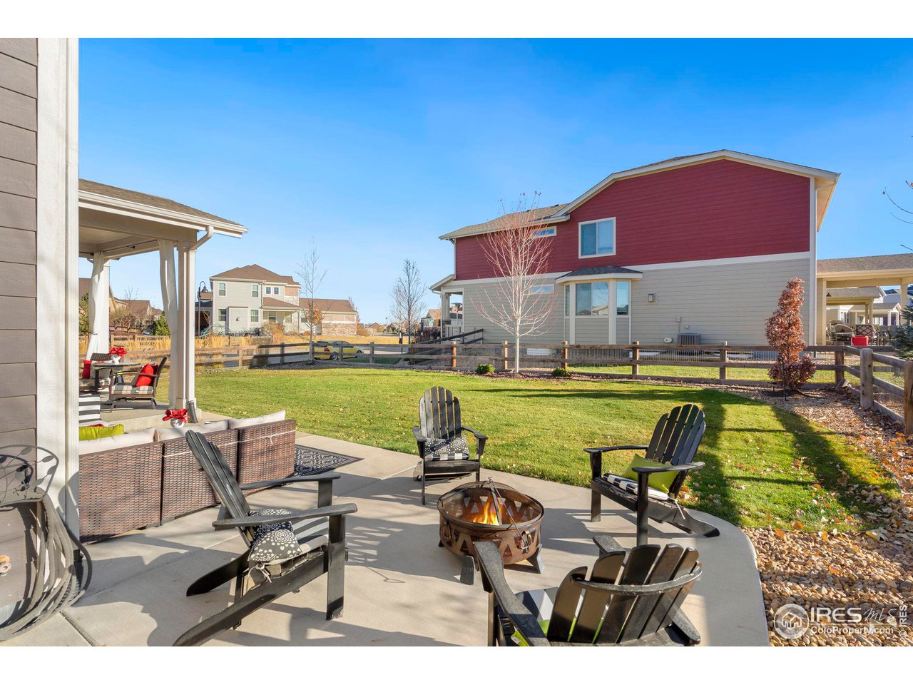 4098 Mandall Lakes Dr