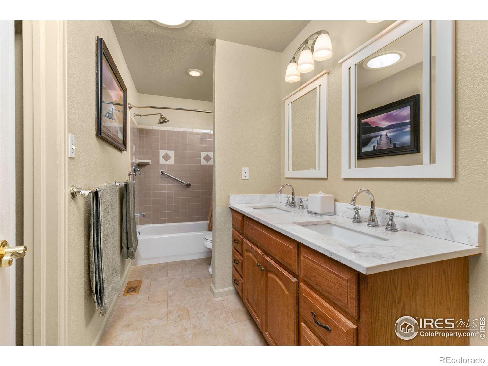 1018 Stonecrop Court