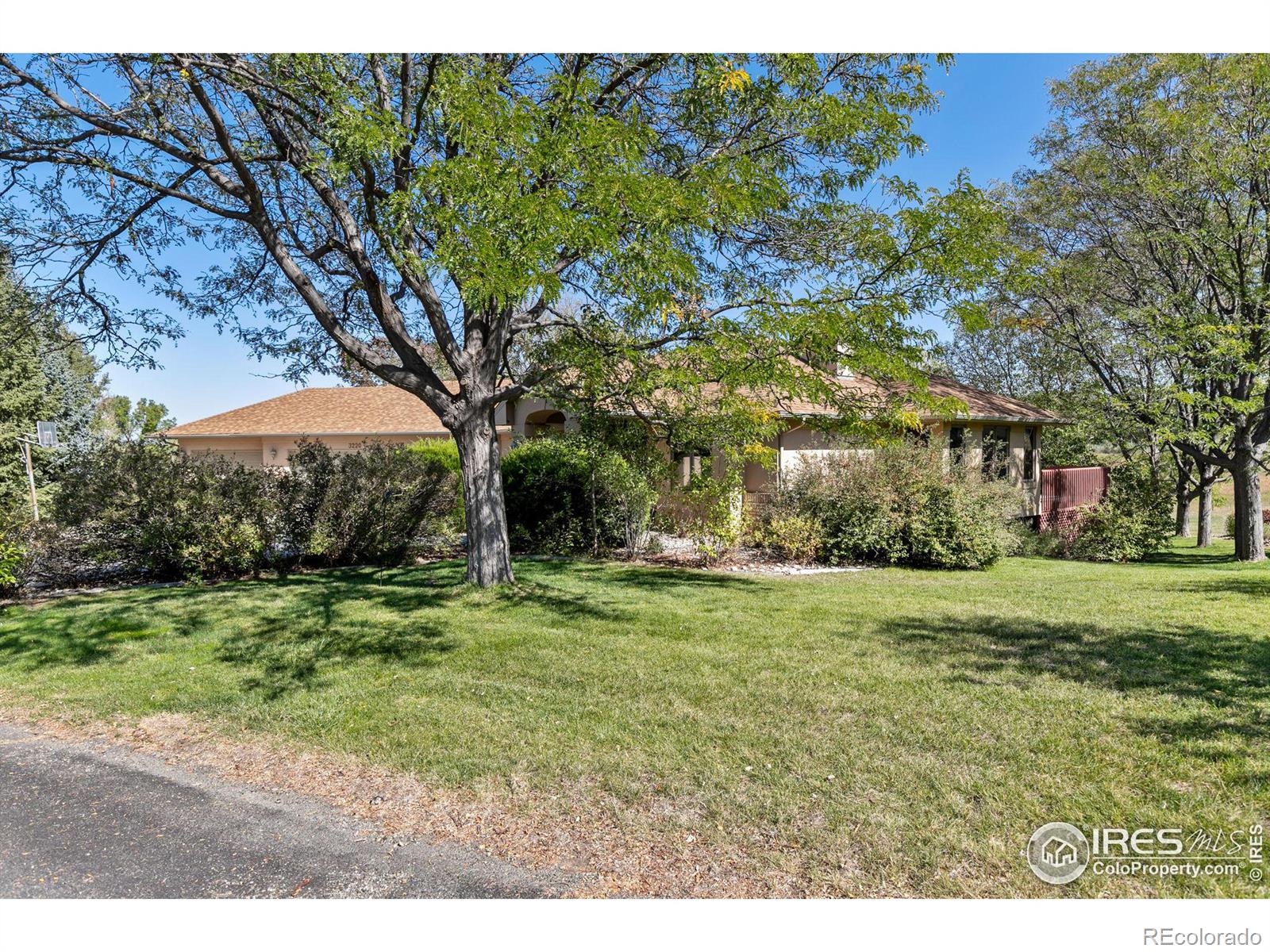 3220 Spring Mountain Court