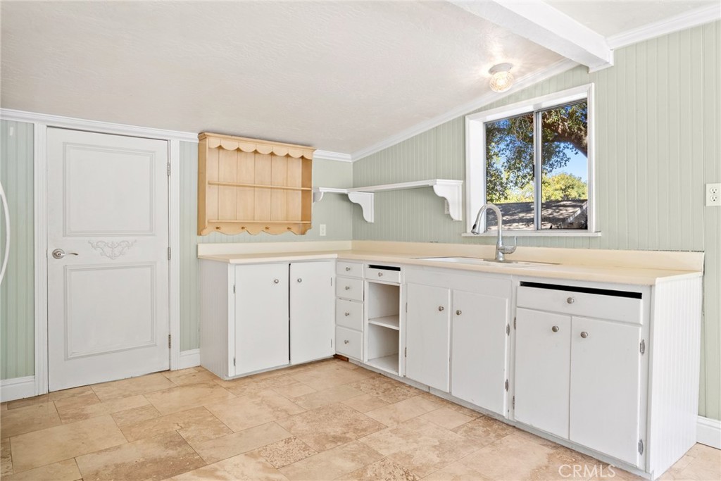 4526 San Jacinto Avenue