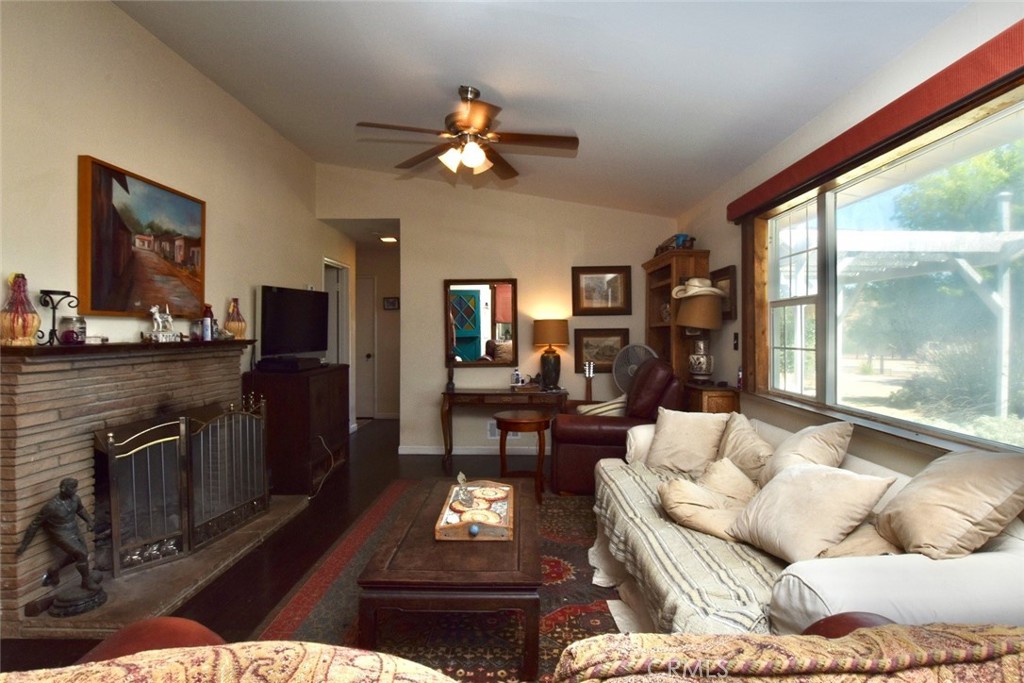 76980 San Antonio Road