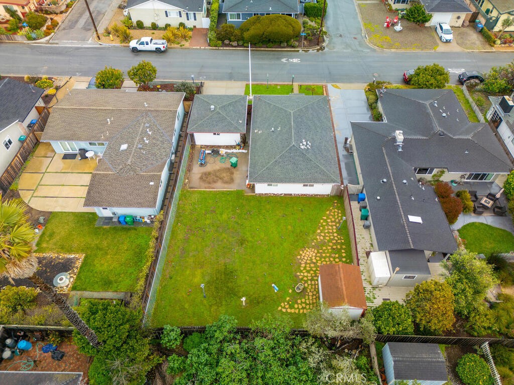 3001 Sandalwood Avenue