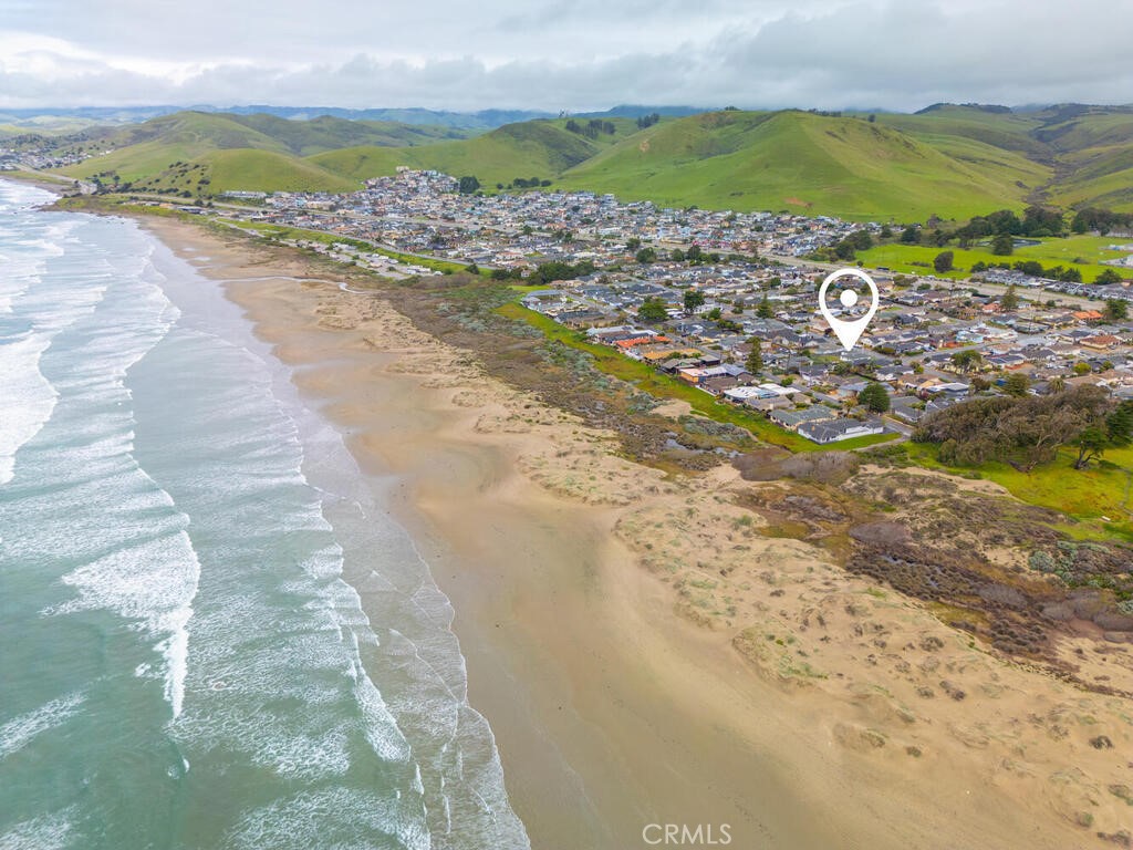 3001 Sandalwood Avenue