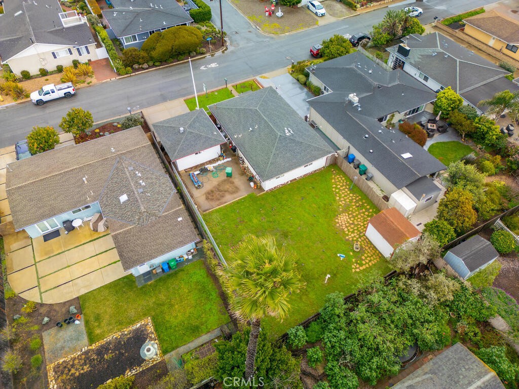 3001 Sandalwood Avenue