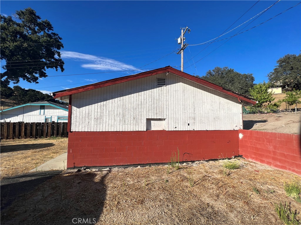 9000 Curbaril Avenue