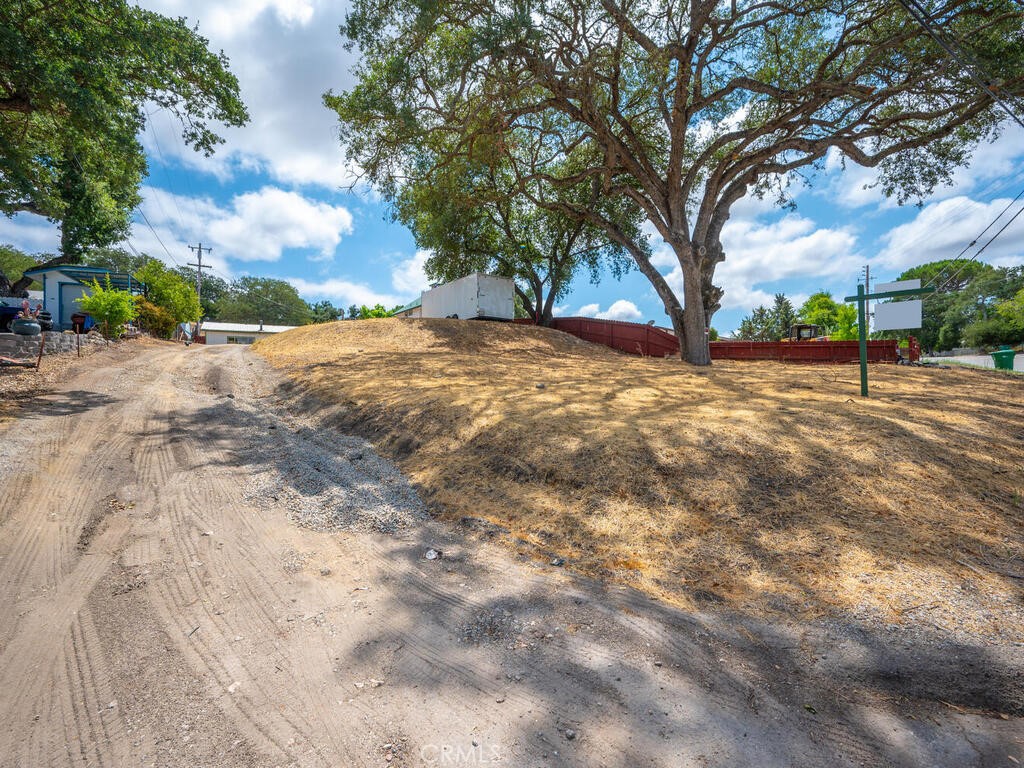 9000 Curbaril Avenue