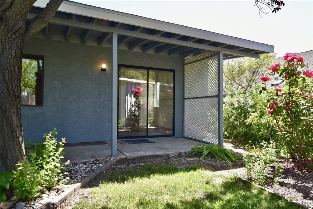 369 Quarterhorse Lane