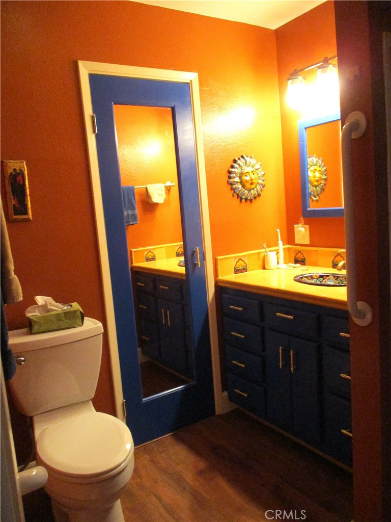 1523 Country Club Drive