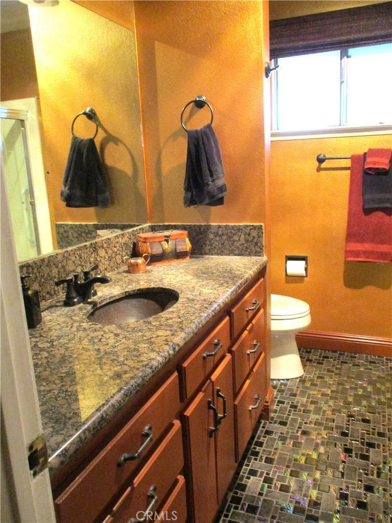 1523 Country Club Drive